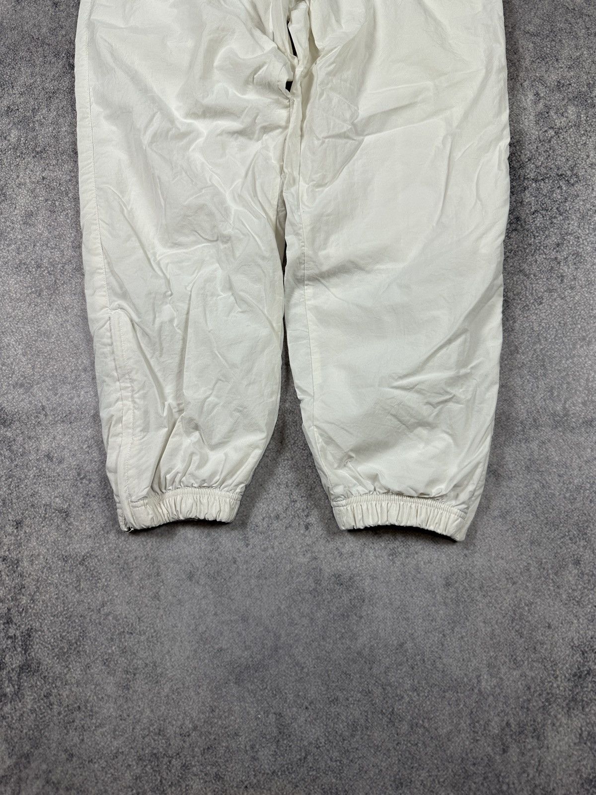 Nike Vintage Nike white Pants Joggers Swoosh Streetwear USA L Vtg Size US 34 / EU 50 - 2 Thumbnail