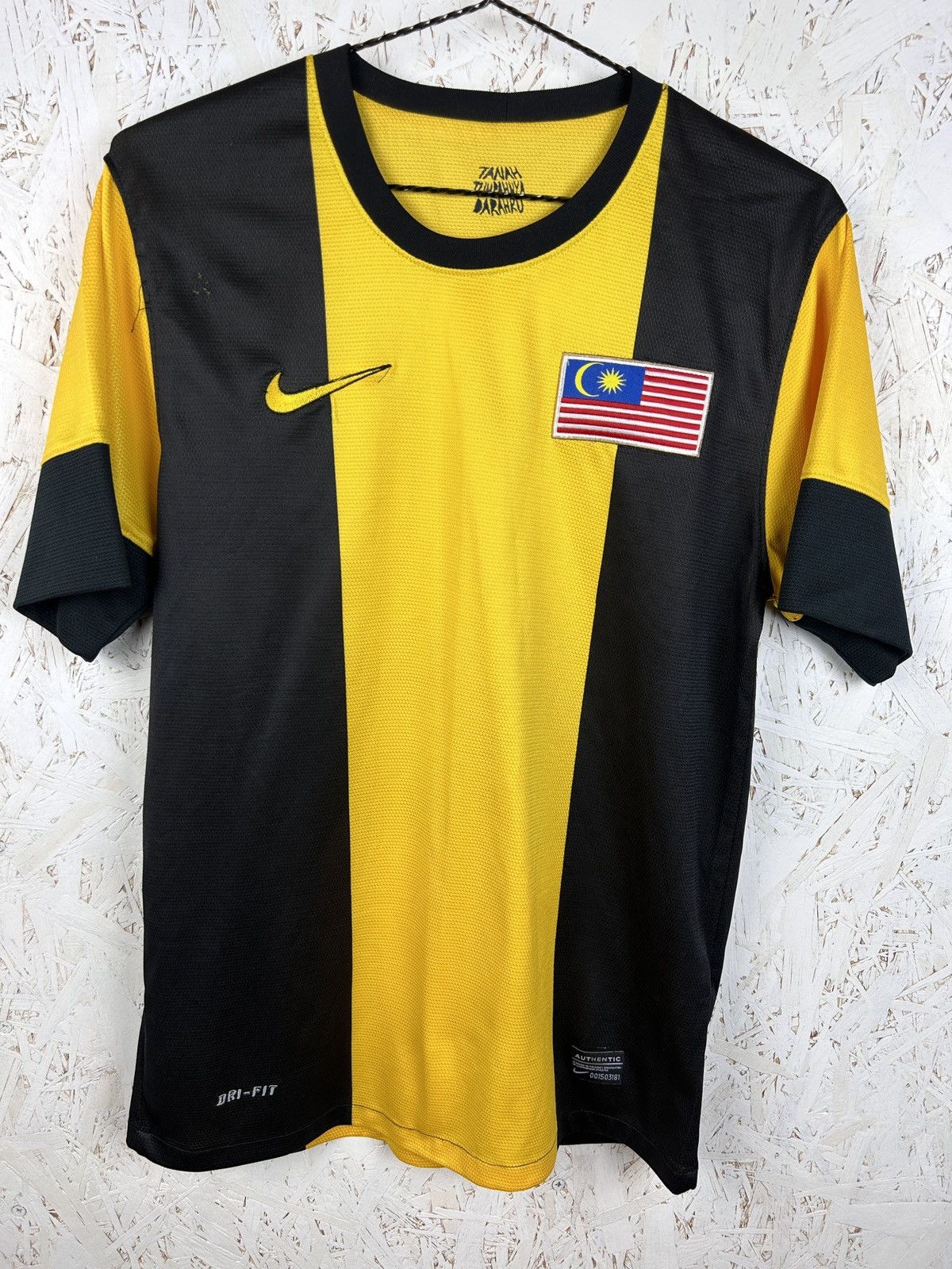Nike Nike Malaysia 2012/13 Home Kit Soccer Jersey Size S Size US S / EU 44-46 / 1 - 1 Thumbnail