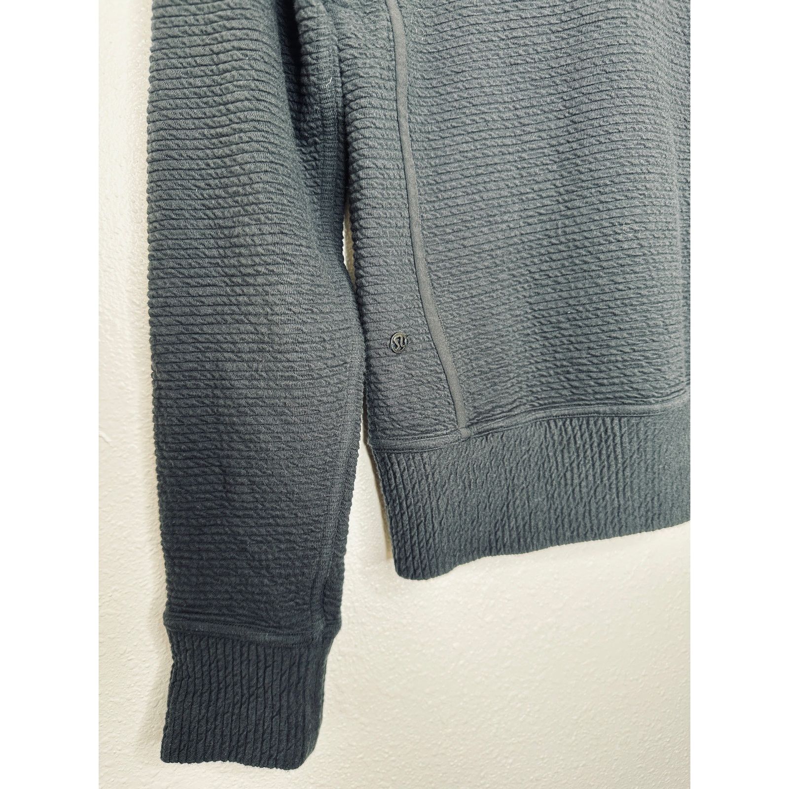 Lululemon Lululemon Black On Repeat Ribbed Long Sleeve Bomber Jacket 4 Size S / US 4 / IT 40 - 6 Thumbnail