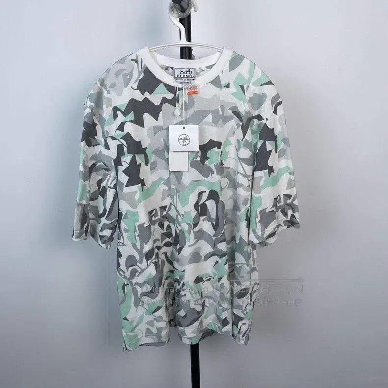 Hermes Hermes Camouflage Short-Sleeve T-Shirt, Camouflage Shirt Size US M / EU 48-50 / 2 - 1 Thumbnail