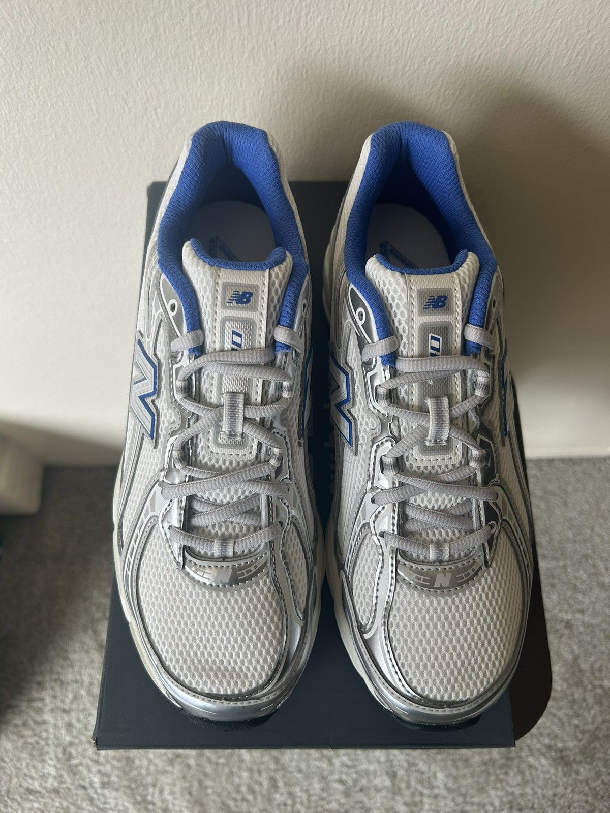 New Balance New Balance 740 Sneaker Size US 9 / EU 42 - 3 Thumbnail