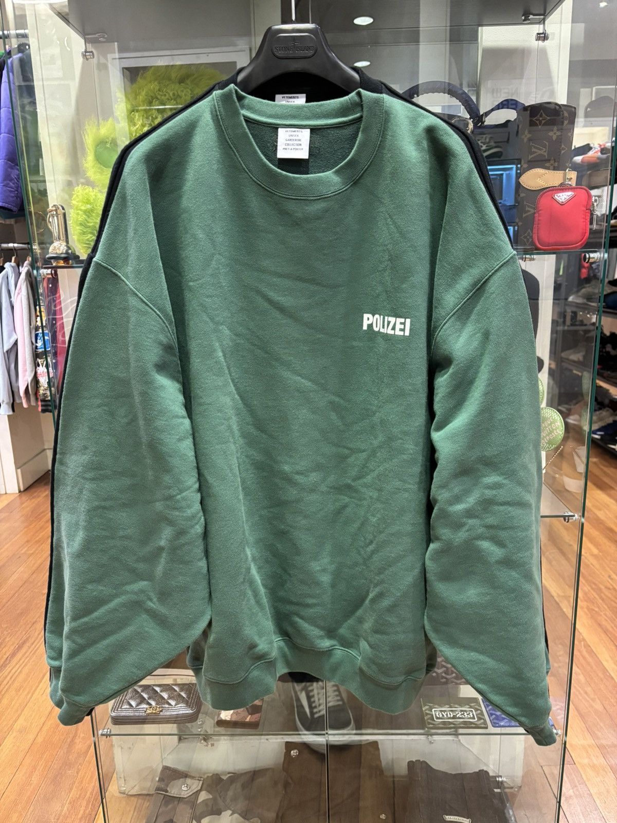 Vetements Vetements Polizei Double Crewneck Size US L / EU 52-54 / 3 - 2 Thumbnail