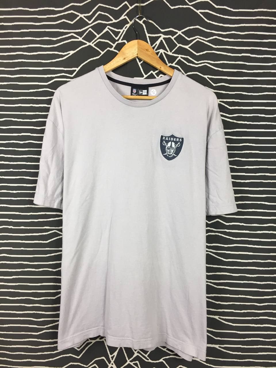 NFL × New Era New Era Las Vegas Raiders NFL American Sport Tee Size US XL / EU 56 / 4 - 2 Thumbnail