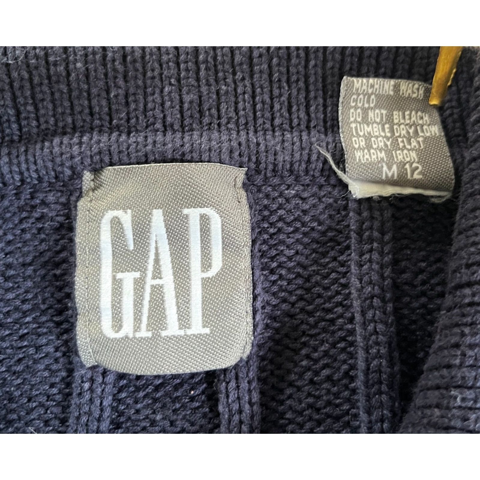 Gap VINTAGE Gap Sweater Shirt Men 90s Preppy Collared Knit Embroidered Crest Navy L 100% Cotton Pullover Size US L / EU 52-54 / 3 - 7 Thumbnail