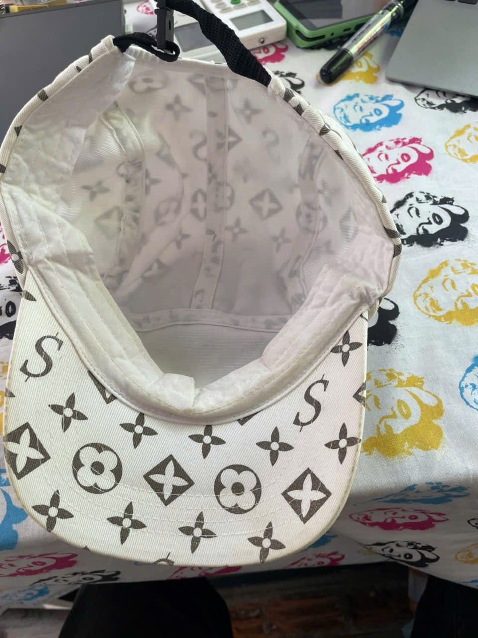 Supreme 00s SUPREME LV PARODY 5PANNEL CAP Size ONE SIZE - 4 Thumbnail