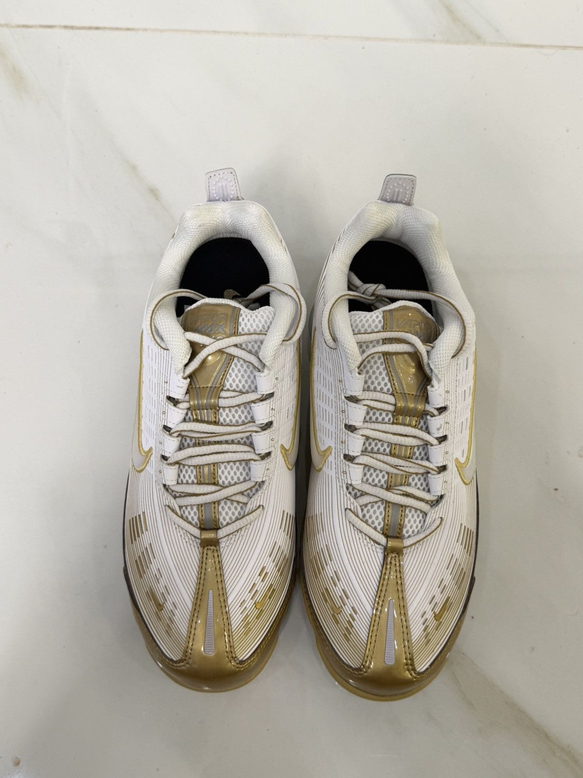Nike Nike Air VaporMax 360 White Metallic Gold Size 9.5 Size US 9.5 / EU 42-43 - 5 Thumbnail