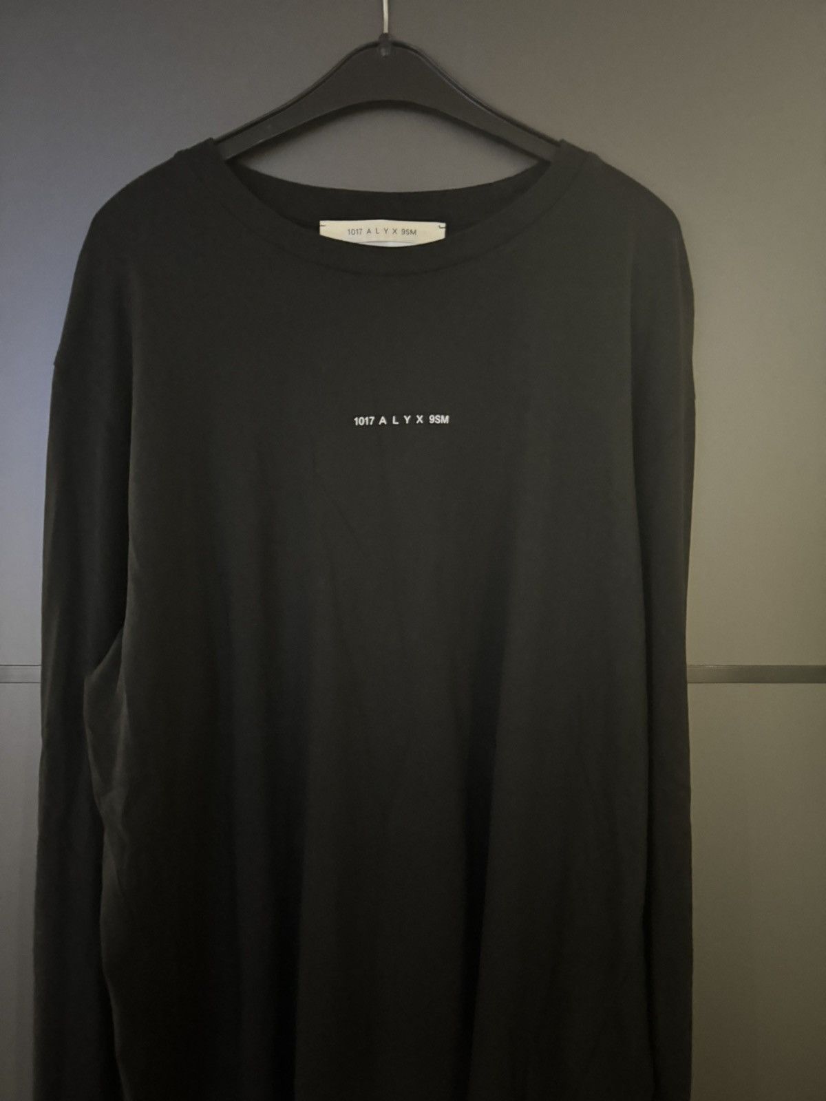 1017 ALYX 9SM 1017 ALYX 9SM Long-Sleeve Shirt Size US XL / EU 56 / 4 - 1 Thumbnail