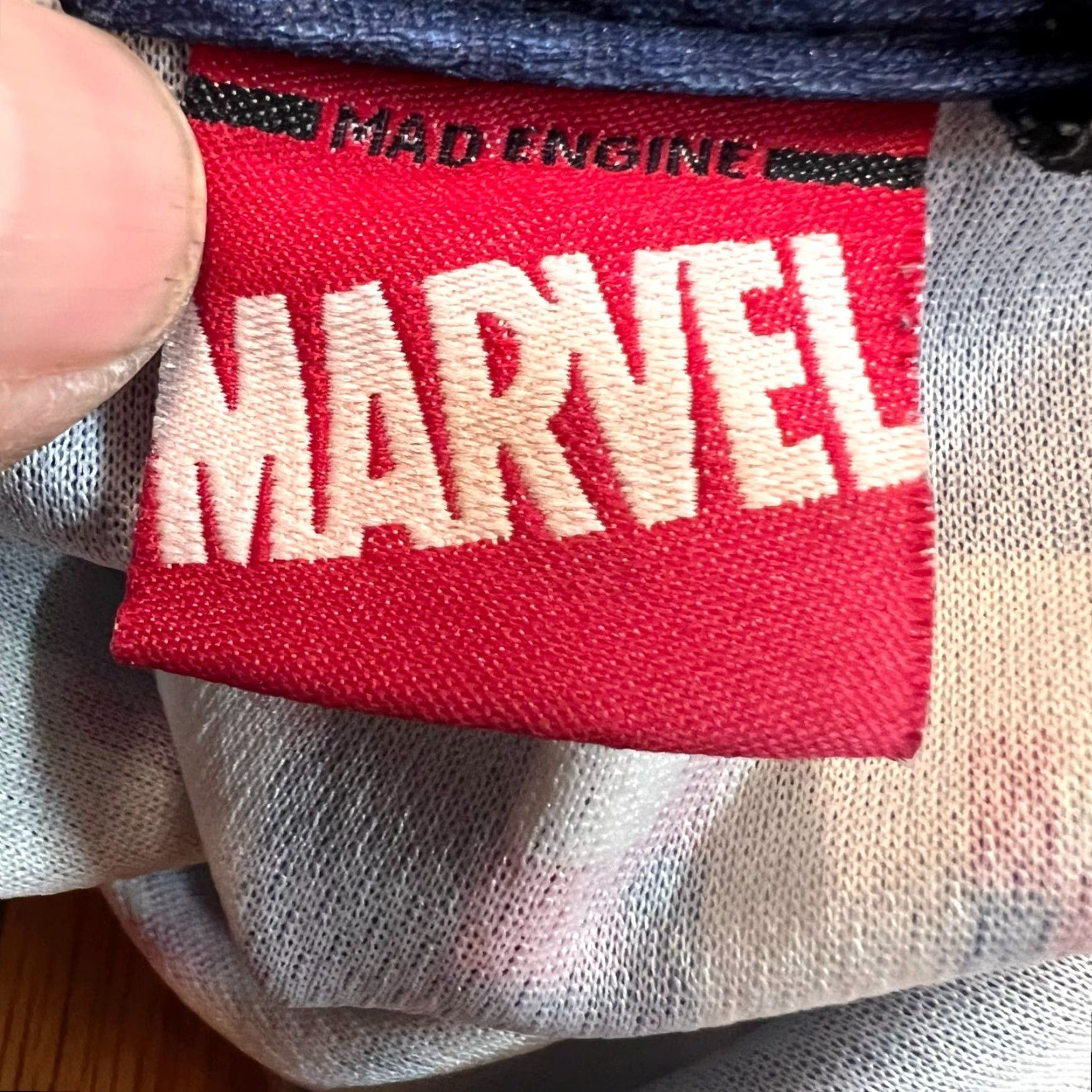 Vintage VINTAGE Captain America Jersey Shirt Mens XXL Blue 2XL Marvel Comics Cap America 90s Footbal Basketball Double-Sided Logo Size US XXL / EU 58 / 5 - 5 Thumbnail