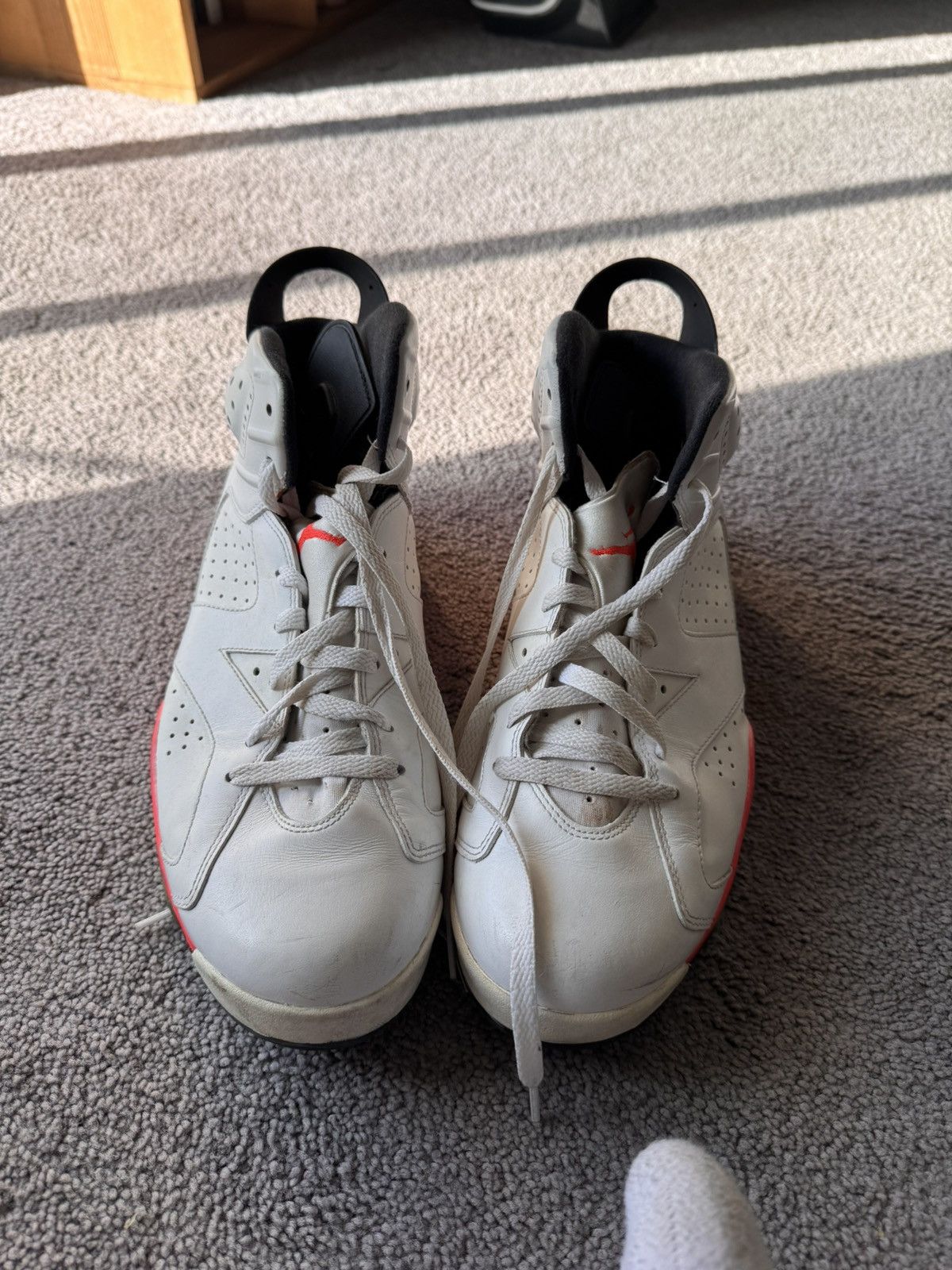 Jordan Brand × Nike Air Jordan 6 Retro 'White Infrared' 2014 Size US 12 / EU 45 - 1 Thumbnail