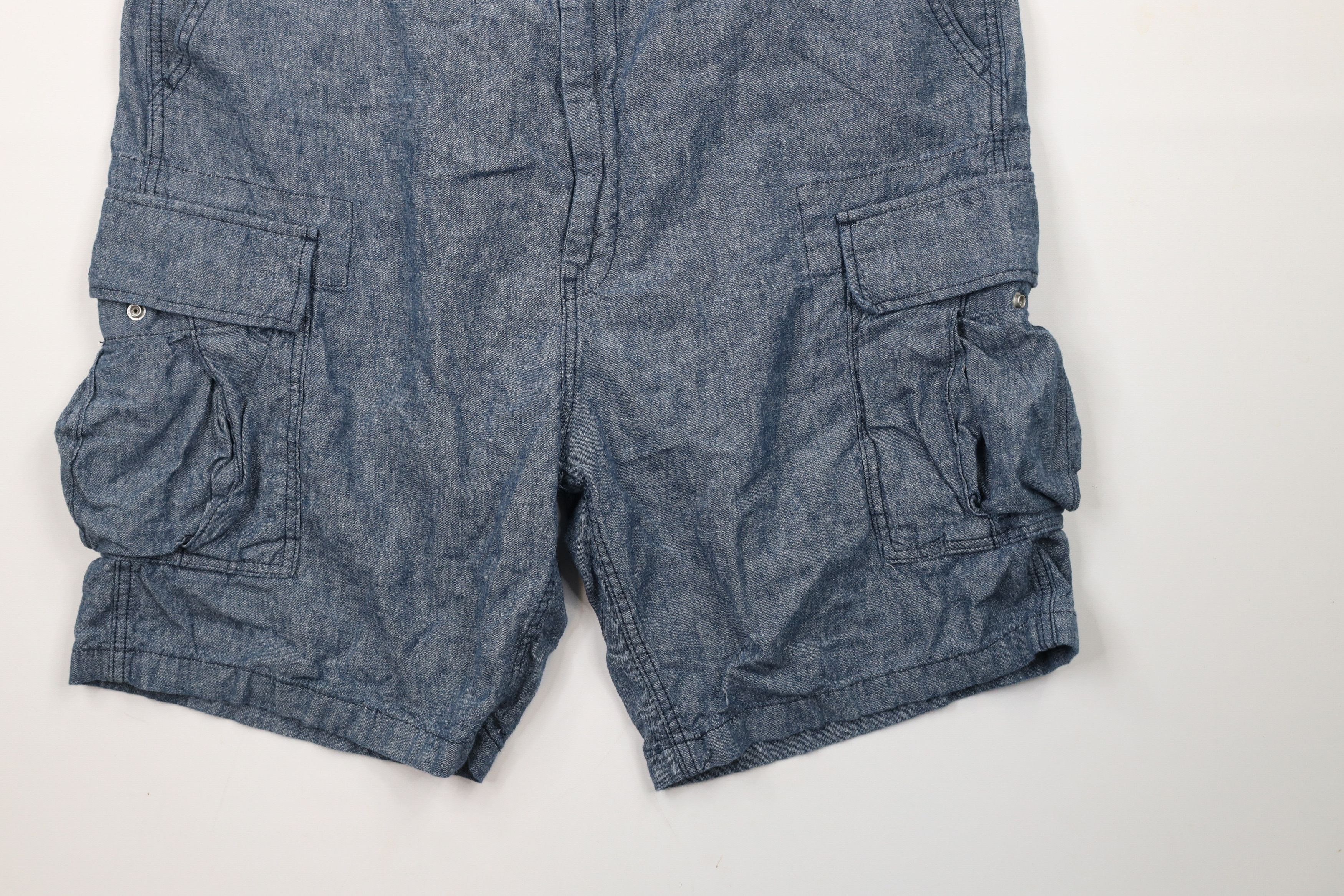 Levi's × Vintage Vintage Y2K Levis Baggy Fit Linen Blend Cargo Shorts Blue Size US 40 / EU 56 - 4 Thumbnail