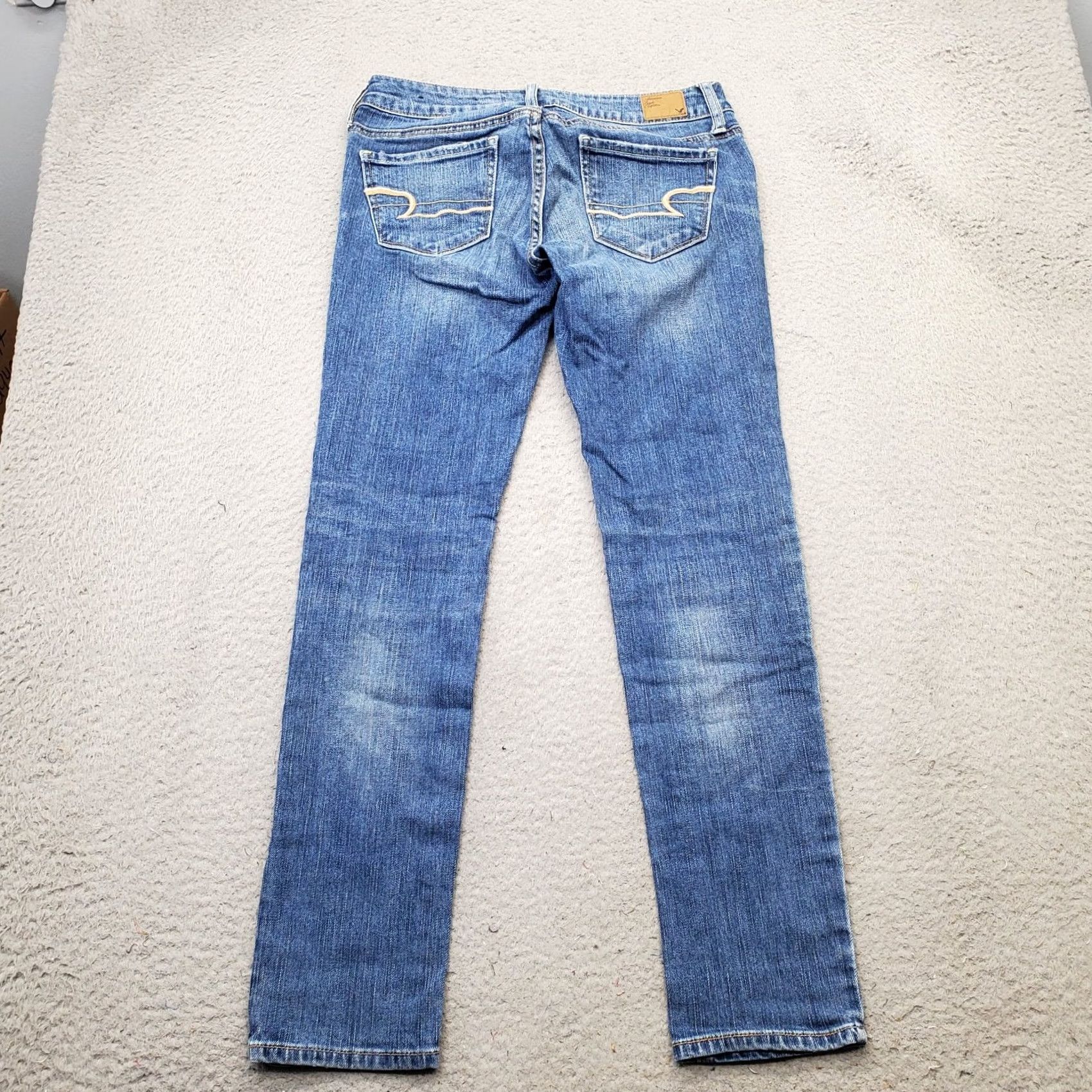 American Eagle Outfitters American Eagle Outfitters Skinny Jeans Womens Size 2 Blue Denim Stretch Whiskered Pocketed 5-Pocket Design Jeans Womens 2 Blue Denim Stretch Size 26" / US 2 / IT 38 - 2 Thumbnail
