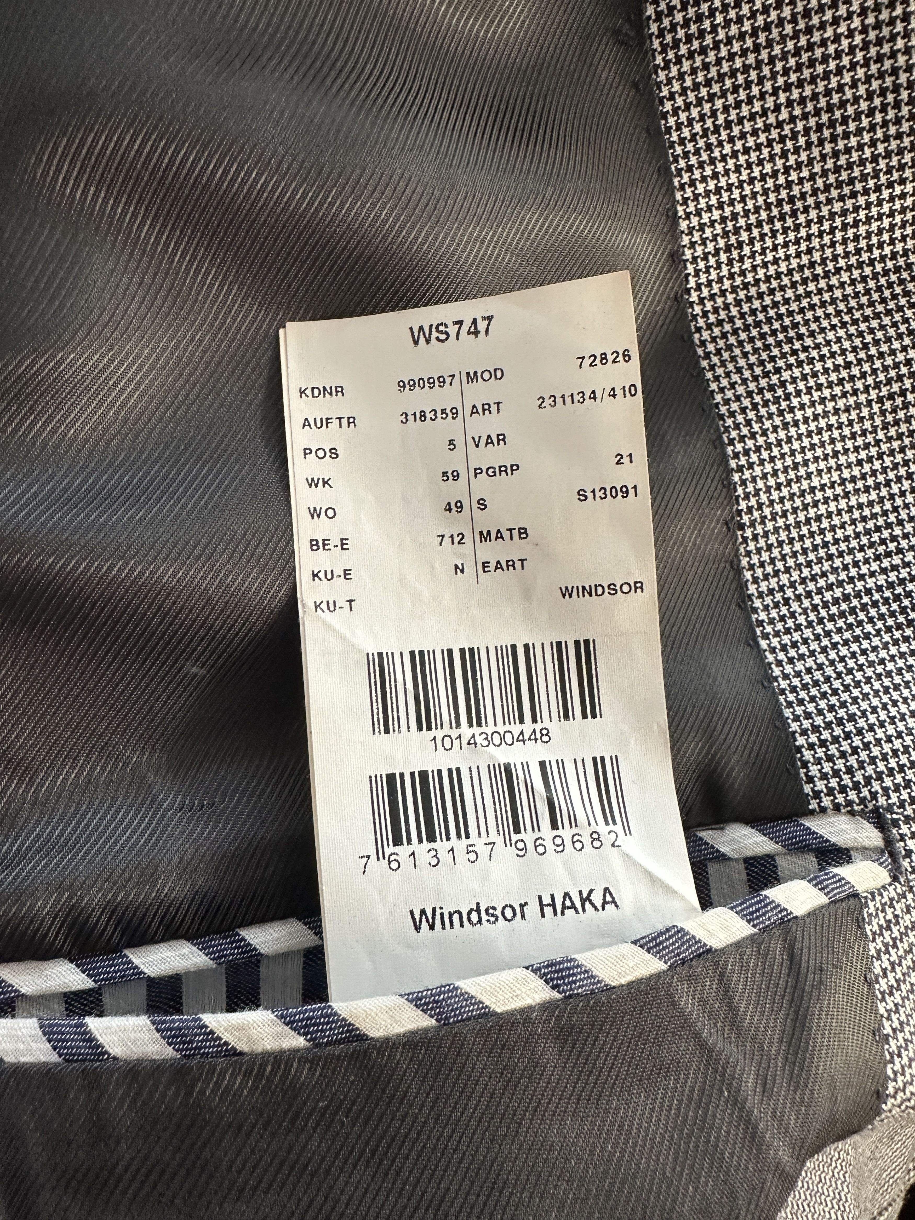 Windsor Smith Windsor Modern size 106 DE 44L US Size 44L - 5 Thumbnail
