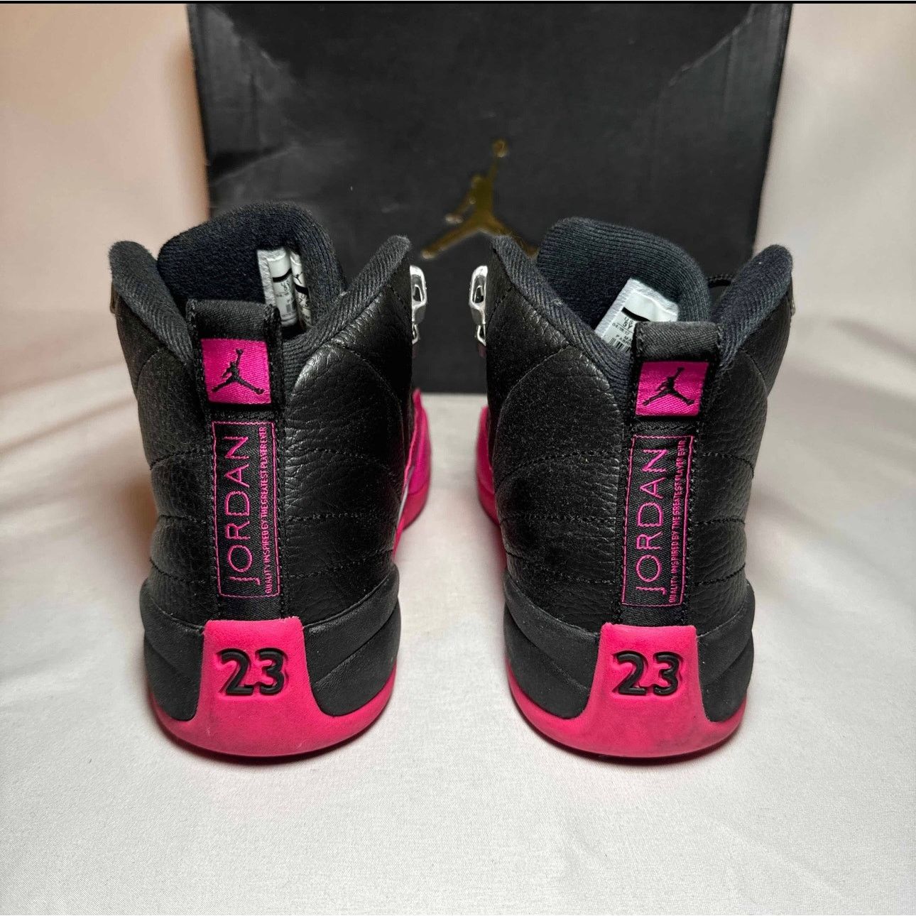 Jordan Brand × Nike Size 5 - Air Jordan 12 Retro GS Deadly Pink Men's Shoes Size US 5 / EU 37 - 5 Thumbnail