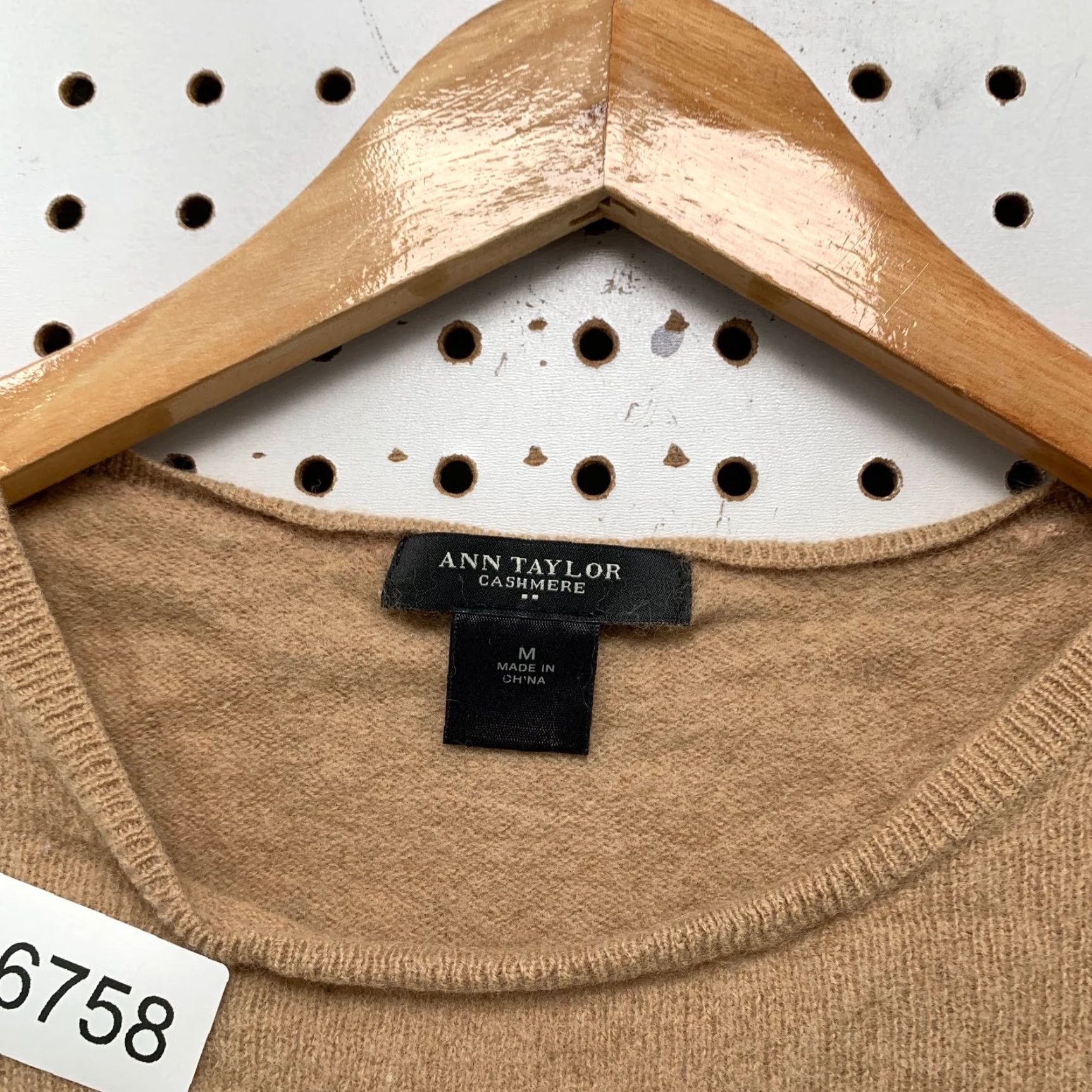 Ann Taylor Ann Taylor Sweater Womens Medium 3/4 Sleeve Cashmere Pullover Business Tan Brown Crew Neck Shirt? Size M / US 6-8 / IT 42-44 - 4 Thumbnail