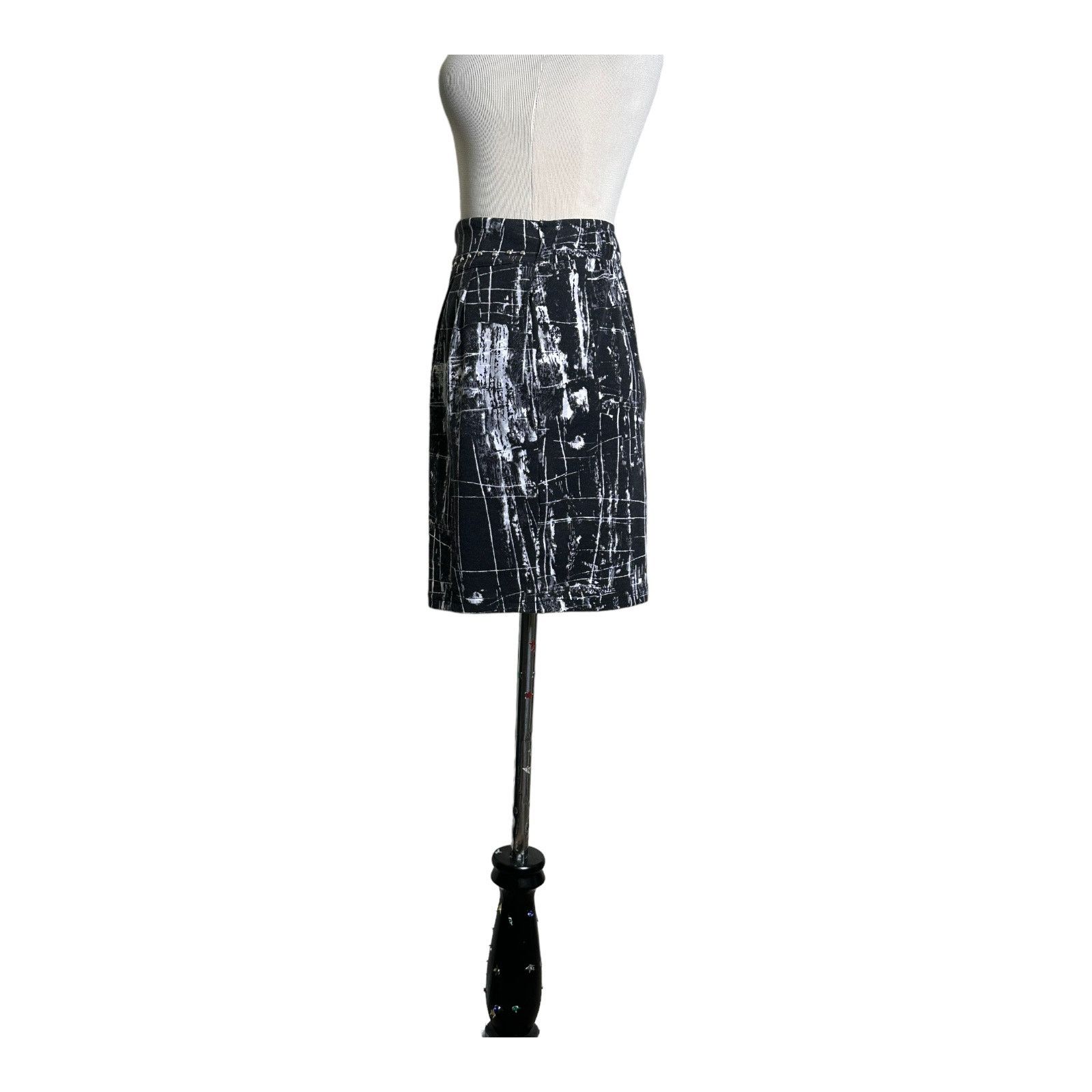 MINKPINK Mink Pink black tie dye studded mini skirt size medium Size 30" / US 8 / IT 44 - 7 Thumbnail