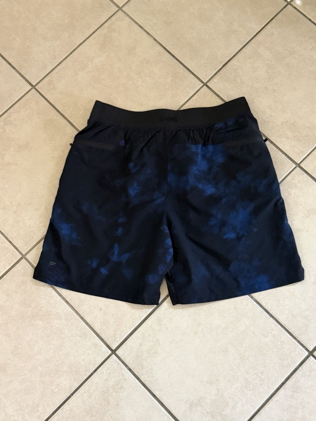 Fabletics FABLETICS FRANCHISE MEN’S SHORT 7” UNLINED BLUE/BLACK LARGE Size US 32 / EU 48 - 7 Thumbnail