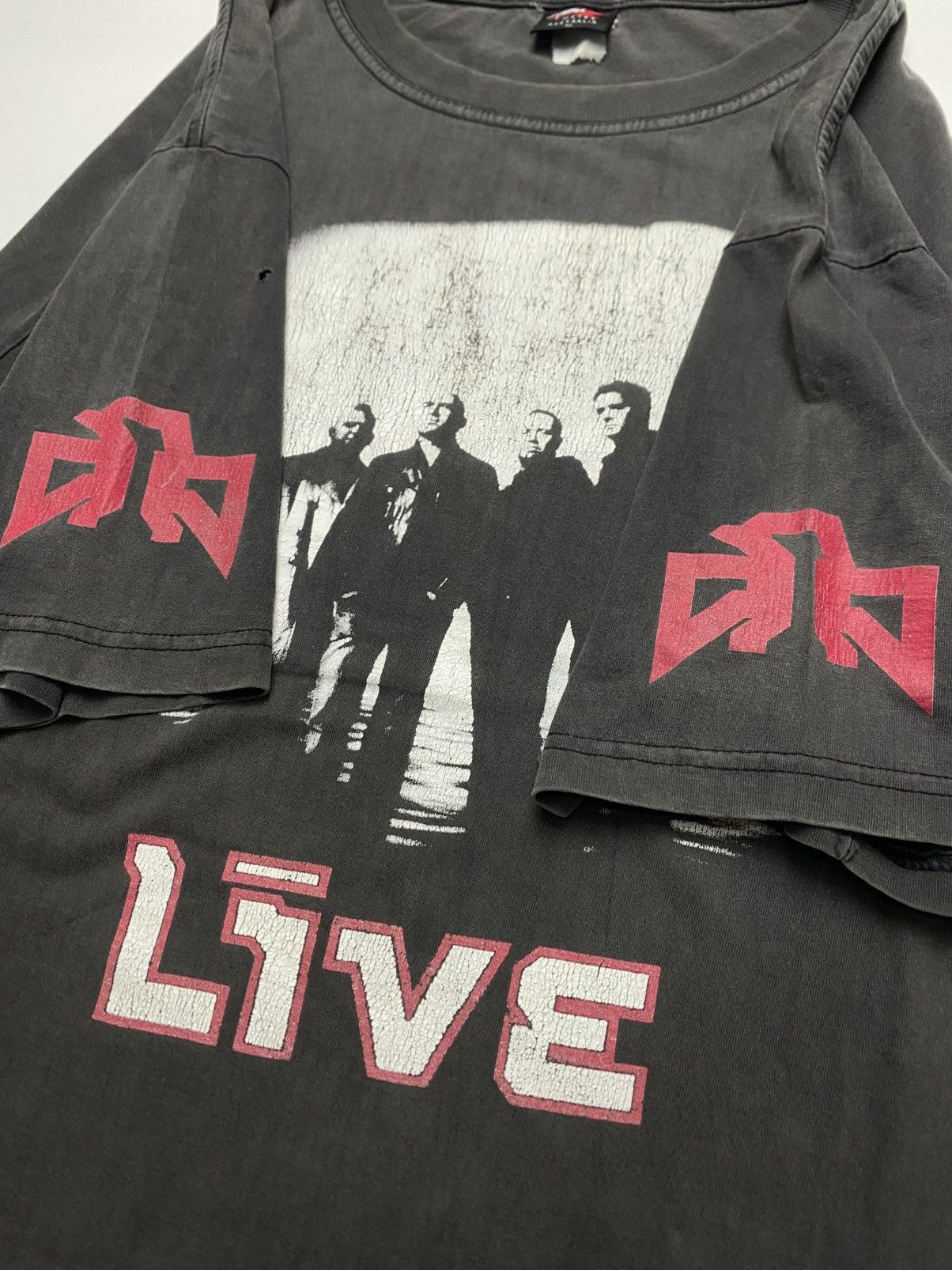 Band Tees True Vintage 90s Live Band (Grunge) Tee Size US L / EU 52-54 / 3 - 3 Thumbnail