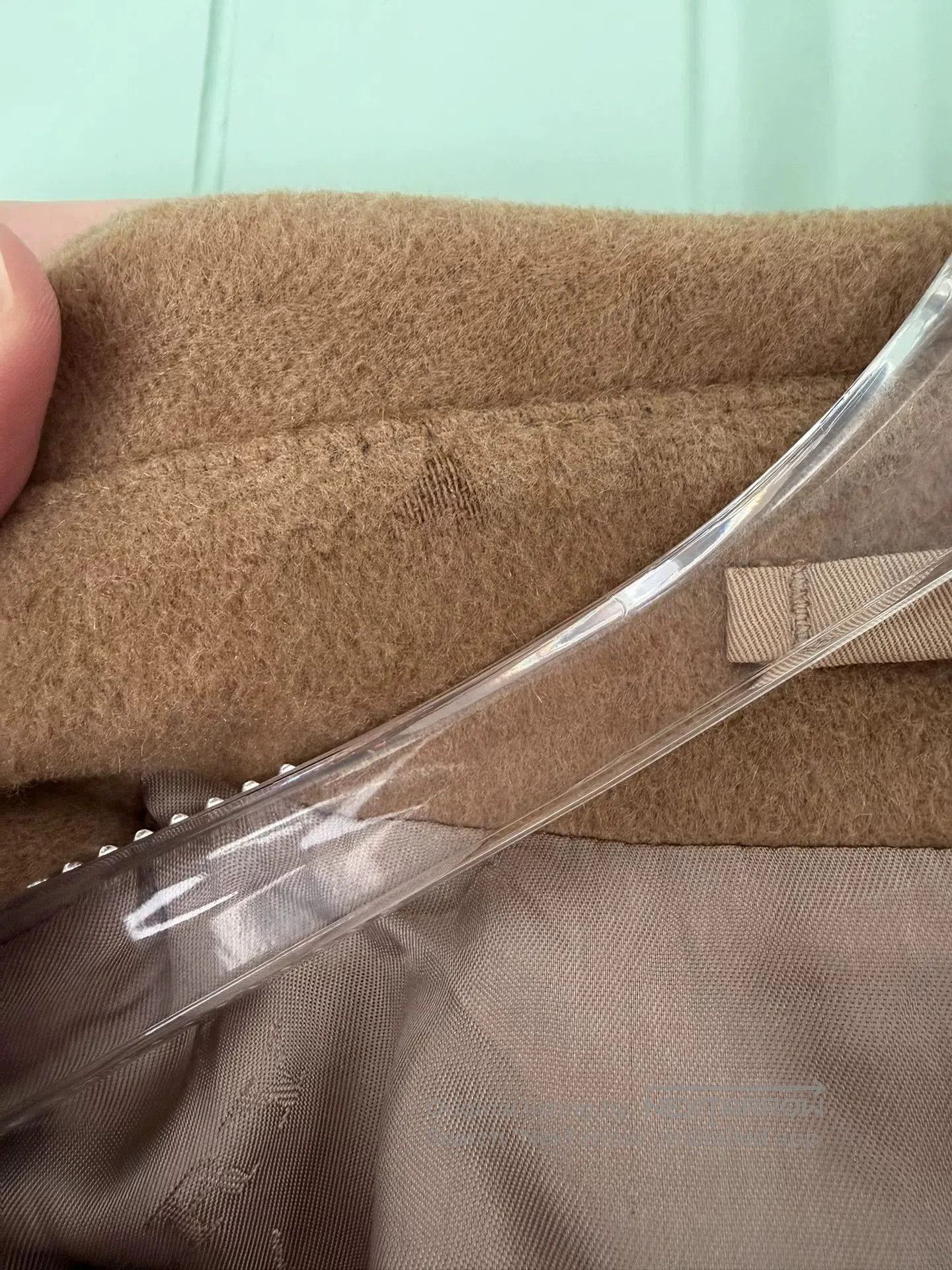 Burberry Burberry Men's Mid. Size US M / EU 48-50 / 2 - 9 Thumbnail