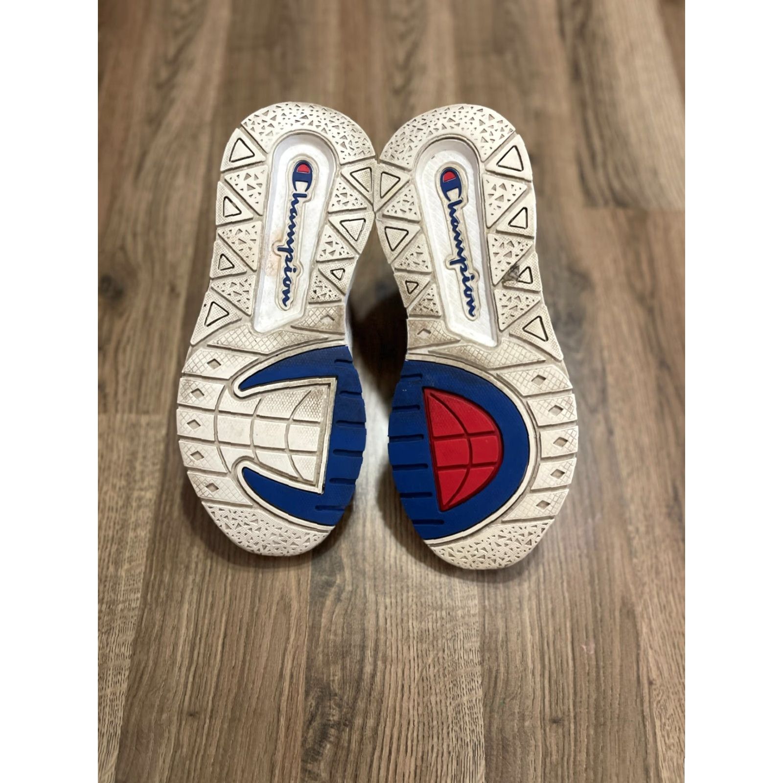 Champion Champion Shoes Women's 8.5W Tennis Shoes White Blue Red High Top No ties Sneaker Athletic Casual Sneakers Shoes Womens Tennis 8.5W Size M / US 6-8 / IT 42-44 - 3 Thumbnail