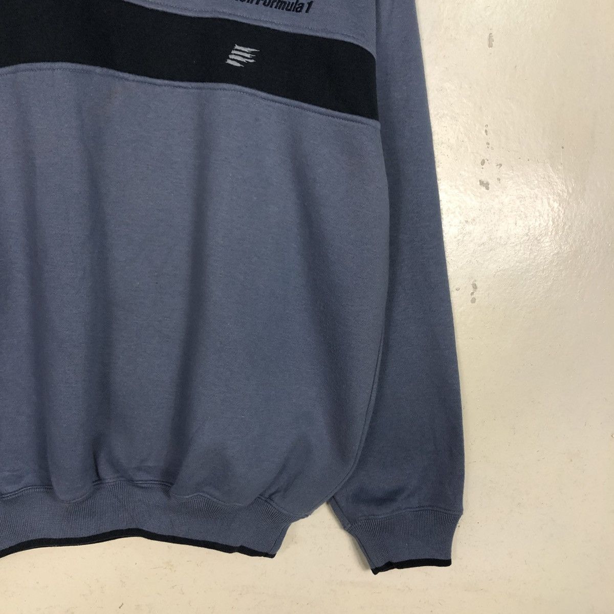 Japanese Brand 📌Vintage Sweatshirt Benetton Formula 1 Big Logo Size US M / EU 48-50 / 2 - 7 Thumbnail