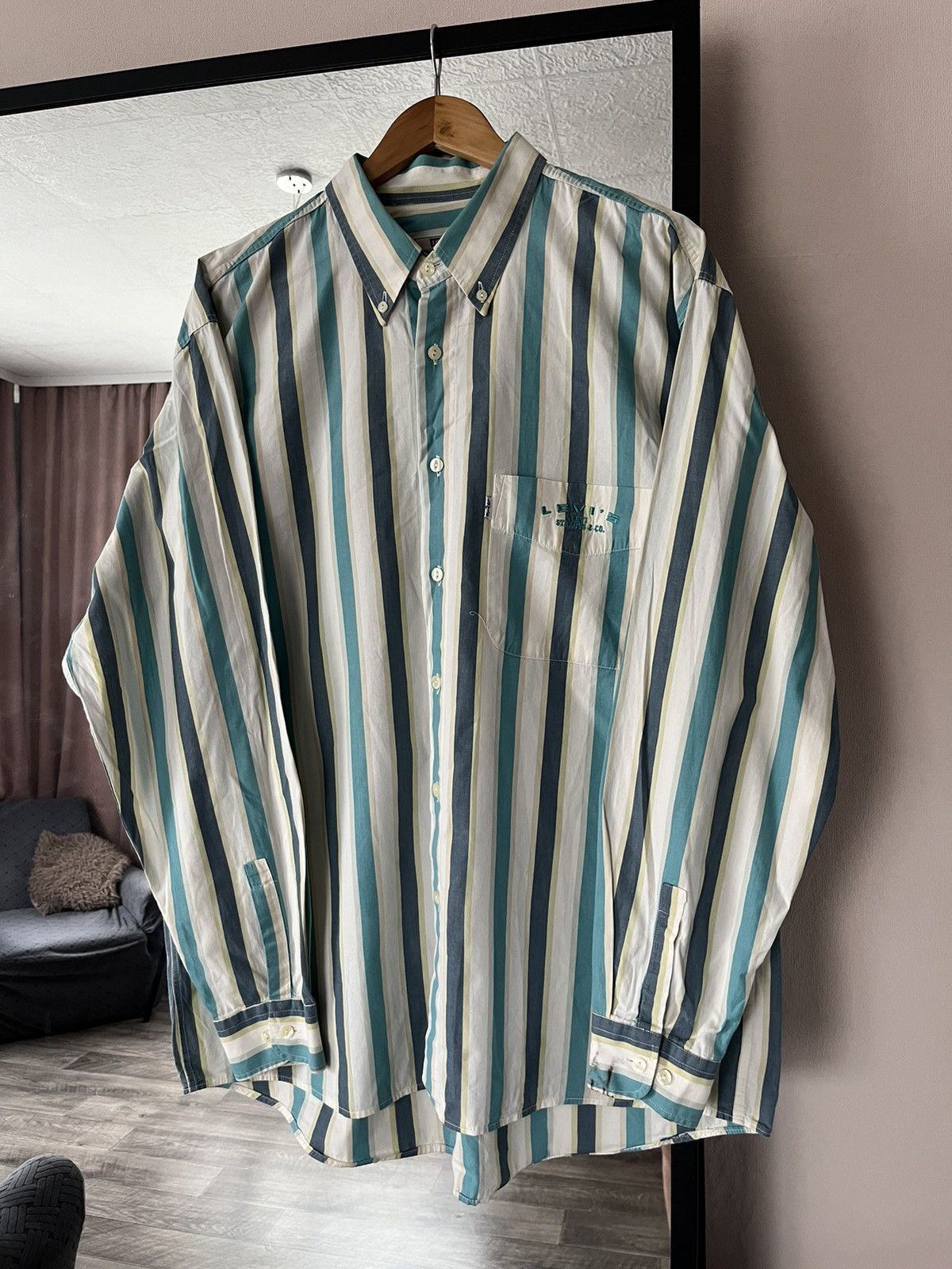 Levi's Vintage Levi's Striped Oxford Button Shirt Longsleeve Green Size US XL / EU 56 / 4 - 1 Thumbnail