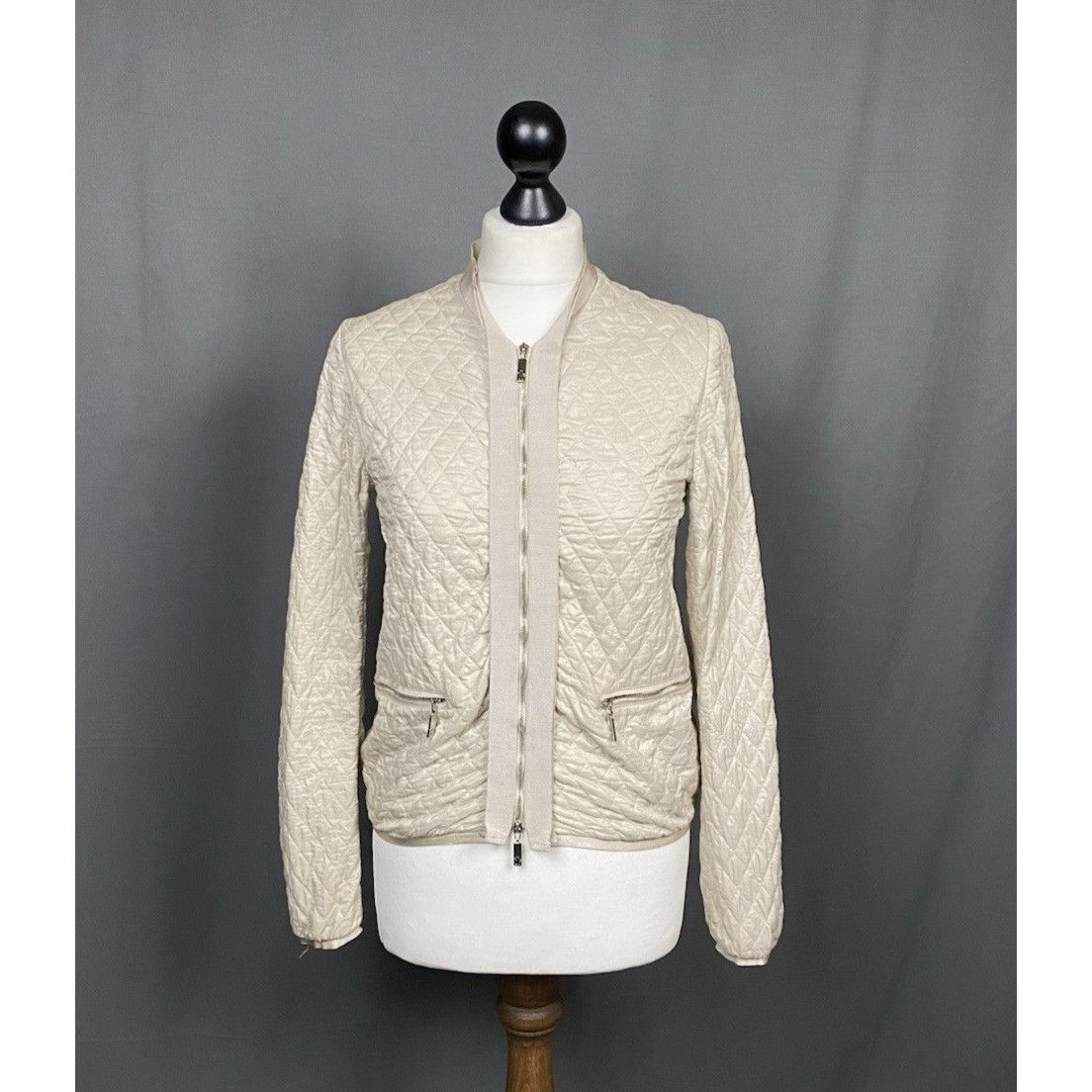 Moncler Moncler Eliane Giubbotto Women's Beige Quilted Jacket Size 0 Size XS / US 0-2 / IT 36-38 - 1 Thumbnail