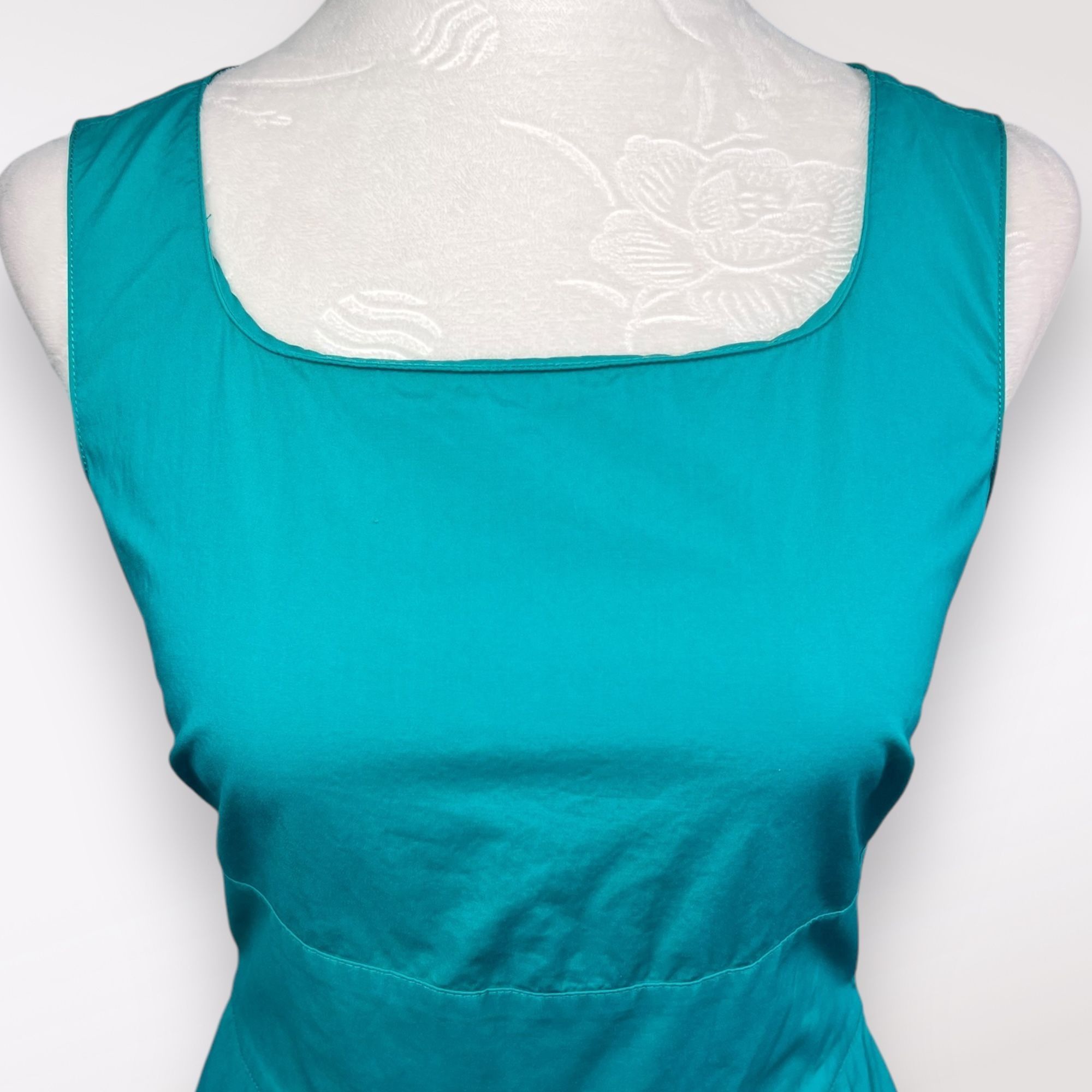 Club Monaco Club Monaco Sleeveless Cutout Back Dress Teal 0 FLAWED |  Grailed