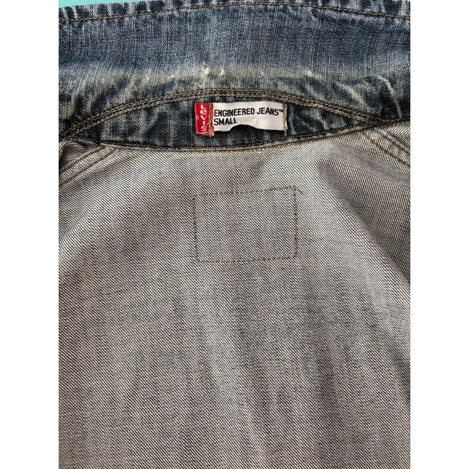 Japanese Brand × Levi's × Levi's Vintage Clothing Vintage Levi's Engineered Small Twisted Denim Jacket Y2K Size US S / EU 44-46 / 1 - 10 Thumbnail