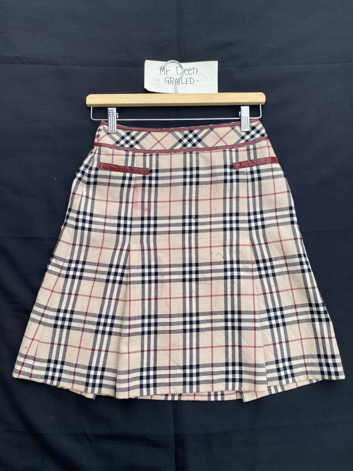 Burberry Rare Vintage Burberry Checkered Brown Midi Skirt Size 25" / US 0 / IT 36 - 1 Thumbnail