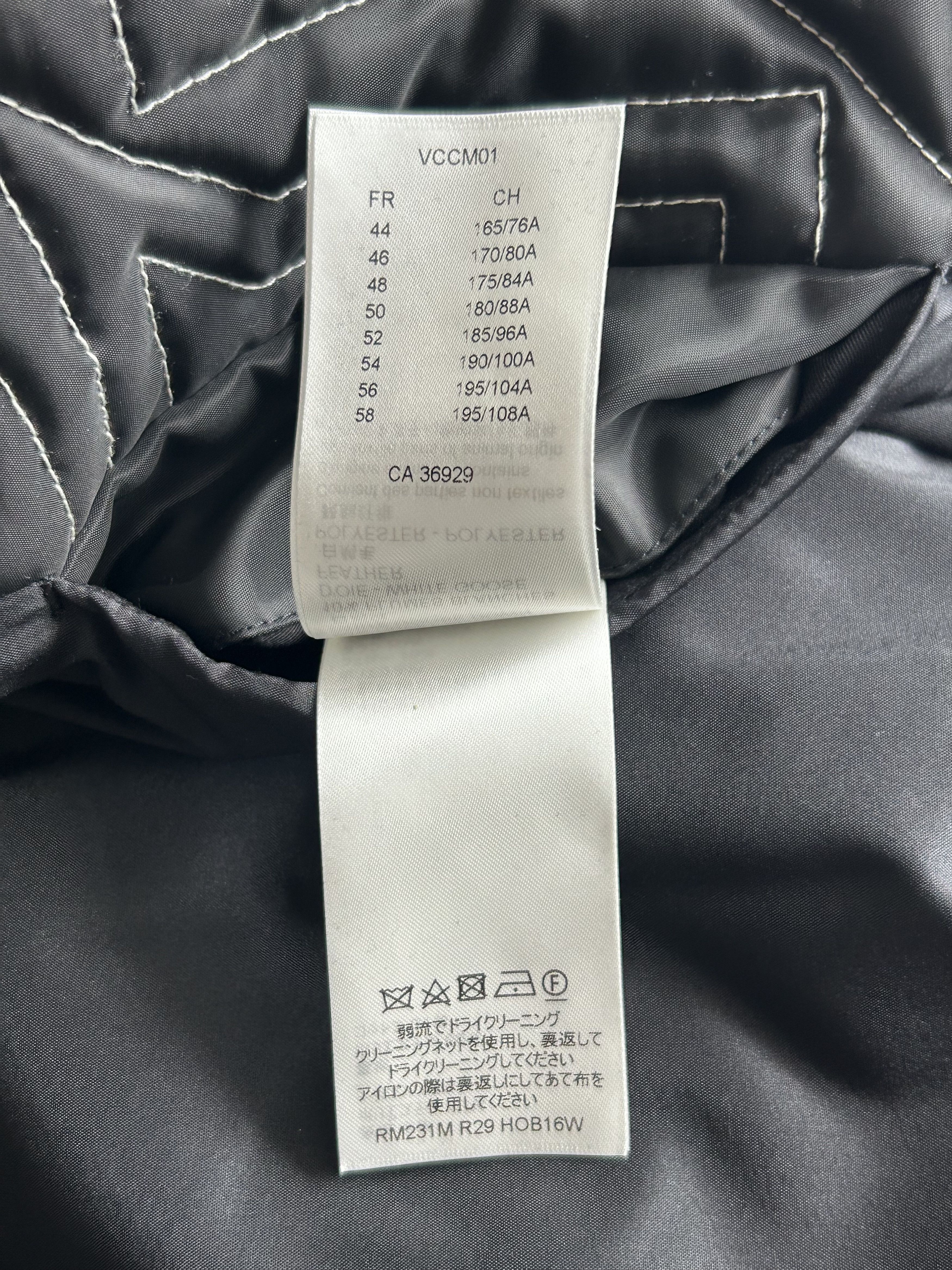 Louis Vuitton Louis Vuitton Black & White Snow Capsule Puffer Jacket Size US XL / EU 56 / 4 - 6 Thumbnail