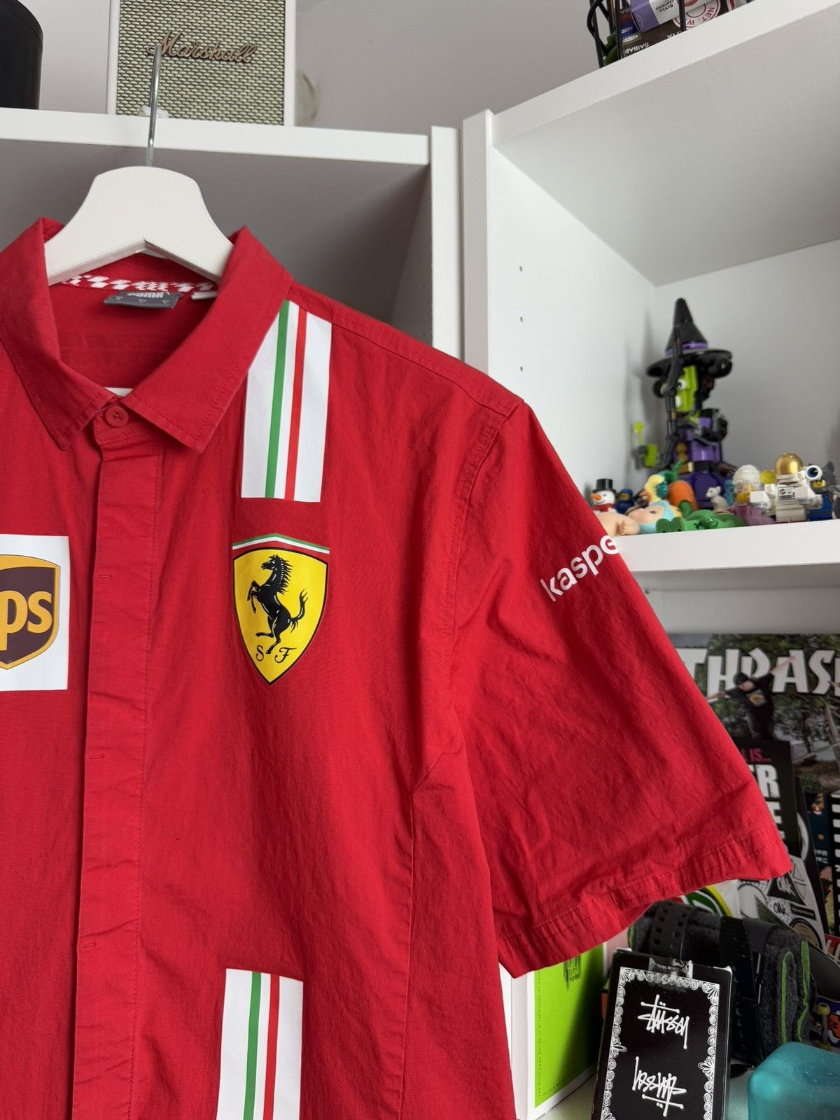 Ferrari × Puma × Vintage Vintage Puma x Ferrari f1 team racing shirt M moto shell y2k Size US M / EU 48-50 / 2 - 5 Thumbnail