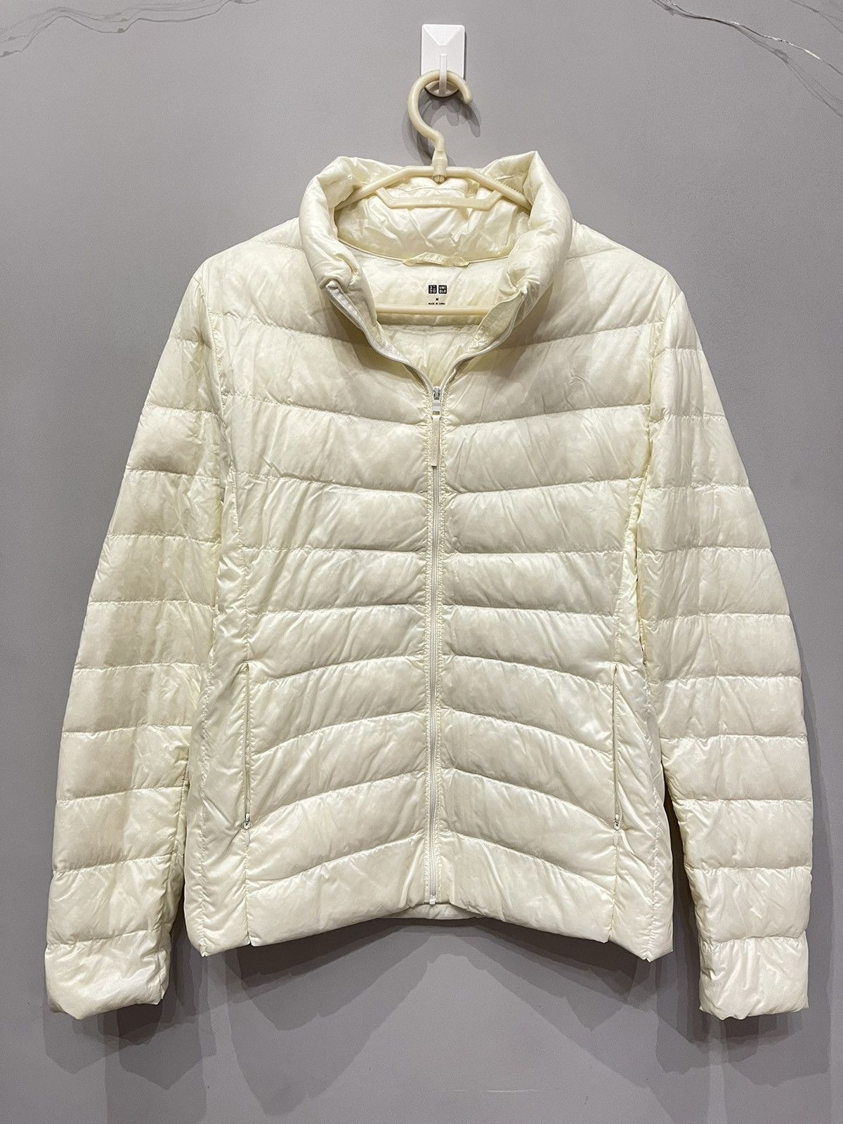 Uniqlo Uniqlo light down jacket women’s size M Size M / US 6-8 / IT 42-44 - 1 Thumbnail