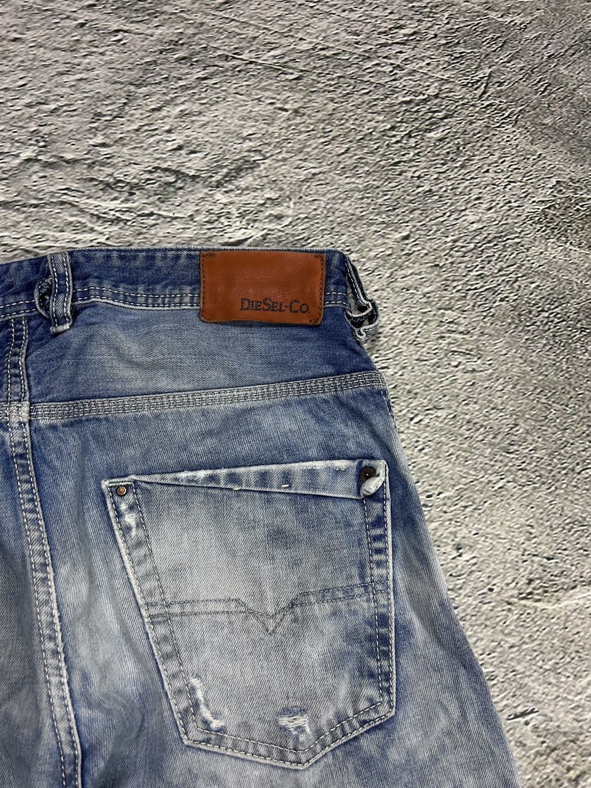 Diesel × Vintage Diesel jeans vintage baby blue Krooley Y2K slim marble fade Size US 32 / EU 48 - 2 Thumbnail