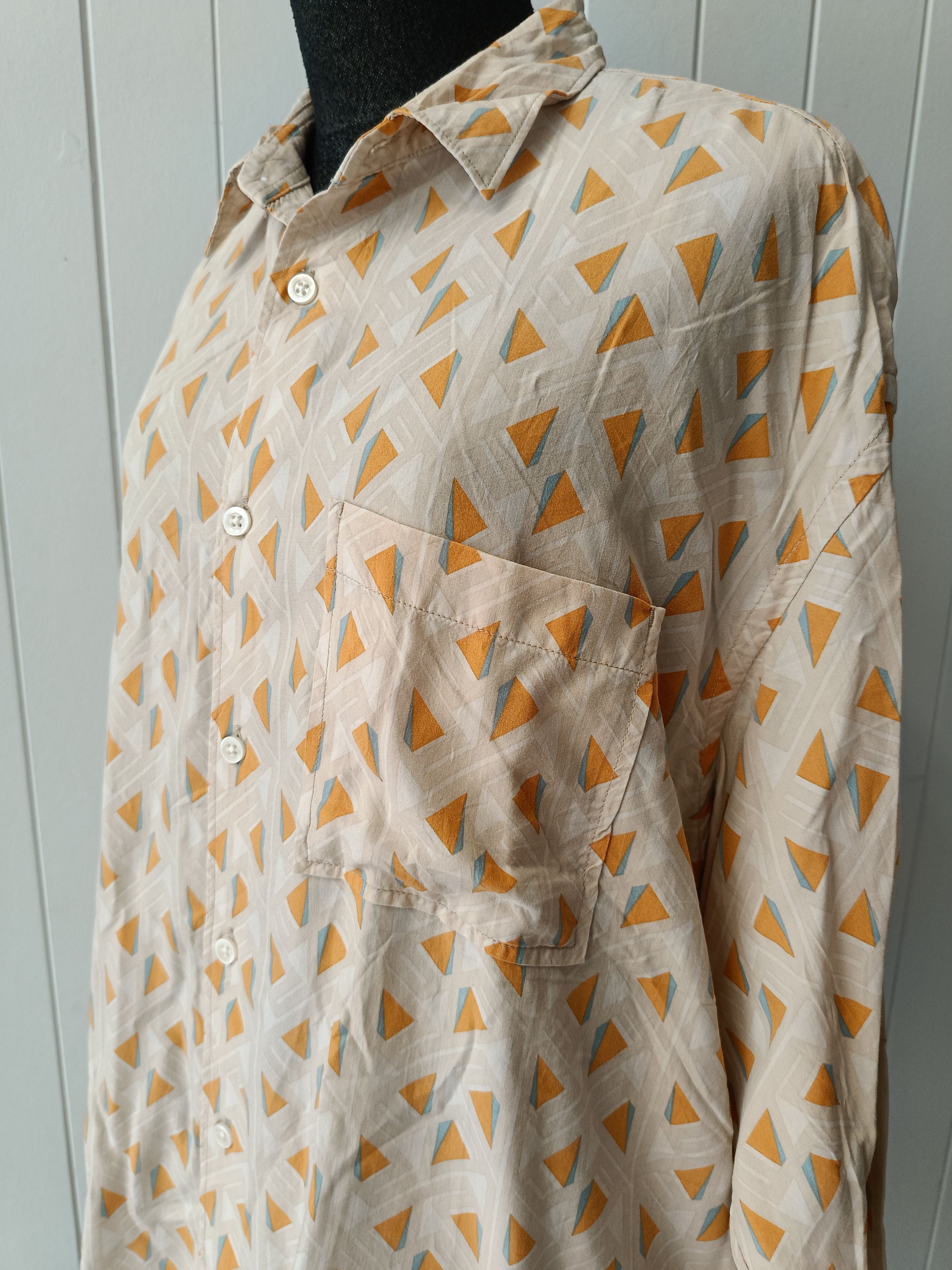 Japanese Brand Niko and ... triangles orange rayon large shirt Size US L / EU 52-54 / 3 - 10 Thumbnail