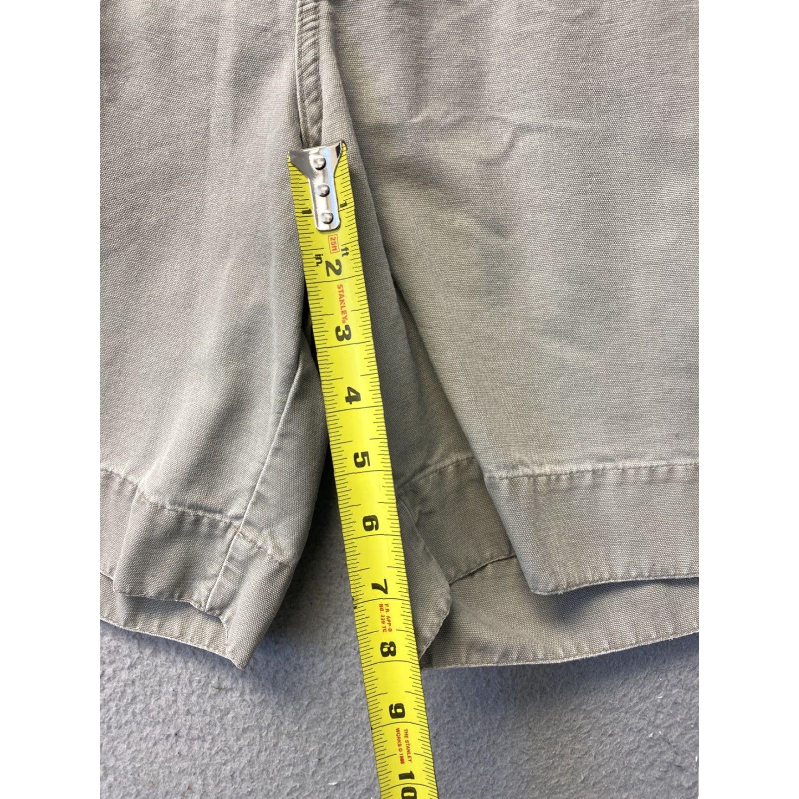 Vintage Columbia Mens Shorts Hiking Size 36 Cotton Tan/Light Green Zip Pockets 8in Inseam Regular Fit Outdoor Casual Size US 36 / EU 52 - 7 Thumbnail