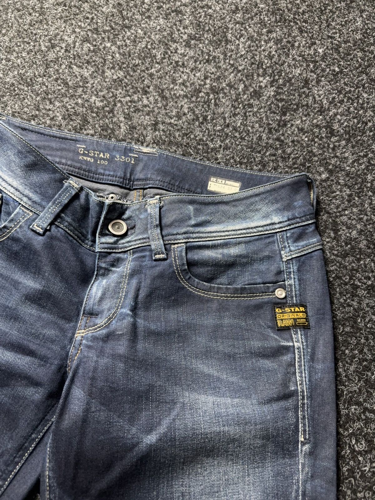 G-Star 00s G-Star RAW 3301 Punk Rock Dark Wash Slim Straight Jeans Size 30" / US 8 / IT 44 - 7 Thumbnail