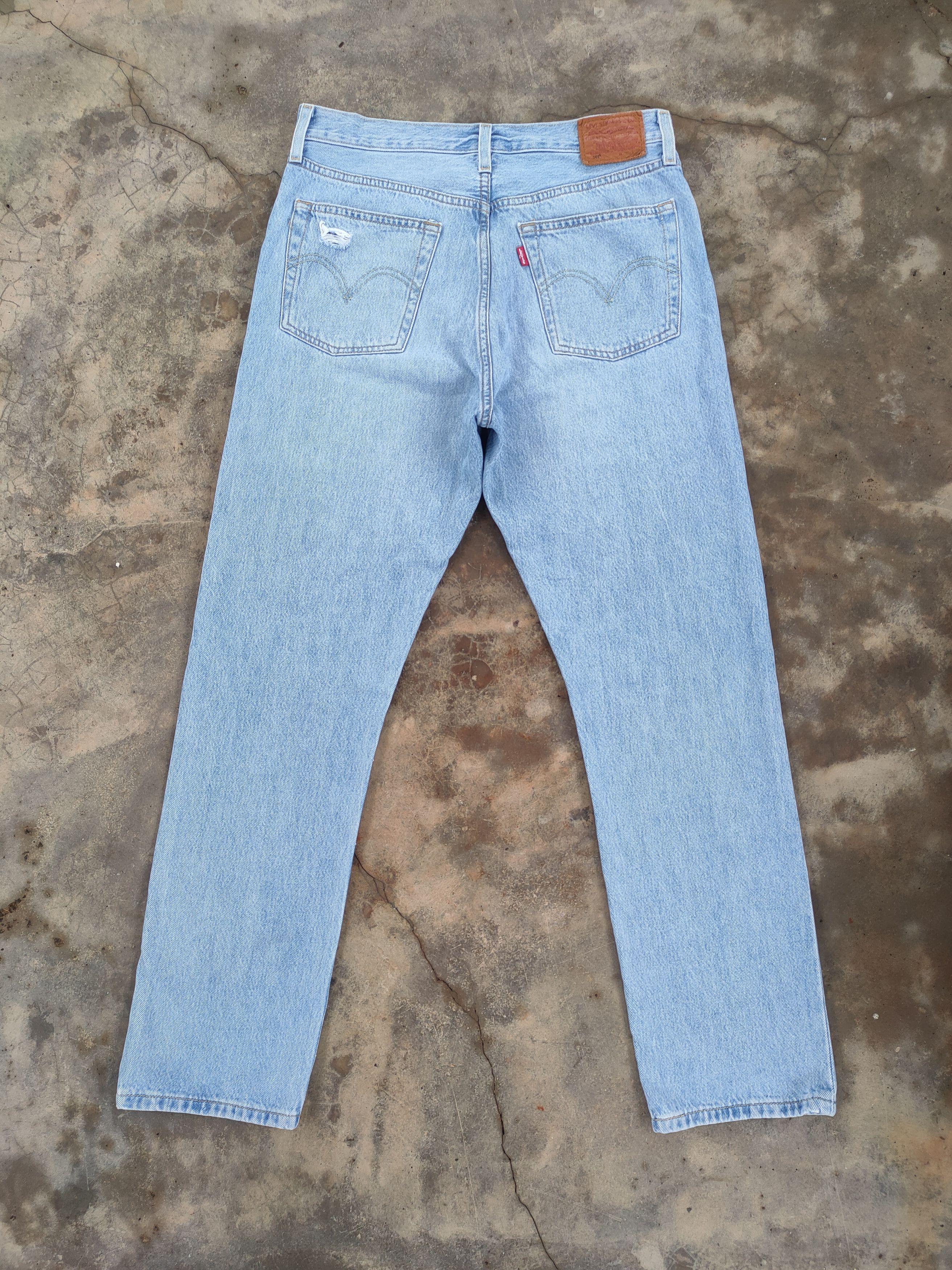 Levi's LEVI'S PREMIUM 501 FADED DISTRESSED DENIM JEANS PANTS Size US 30 / EU 46 - 9 Thumbnail