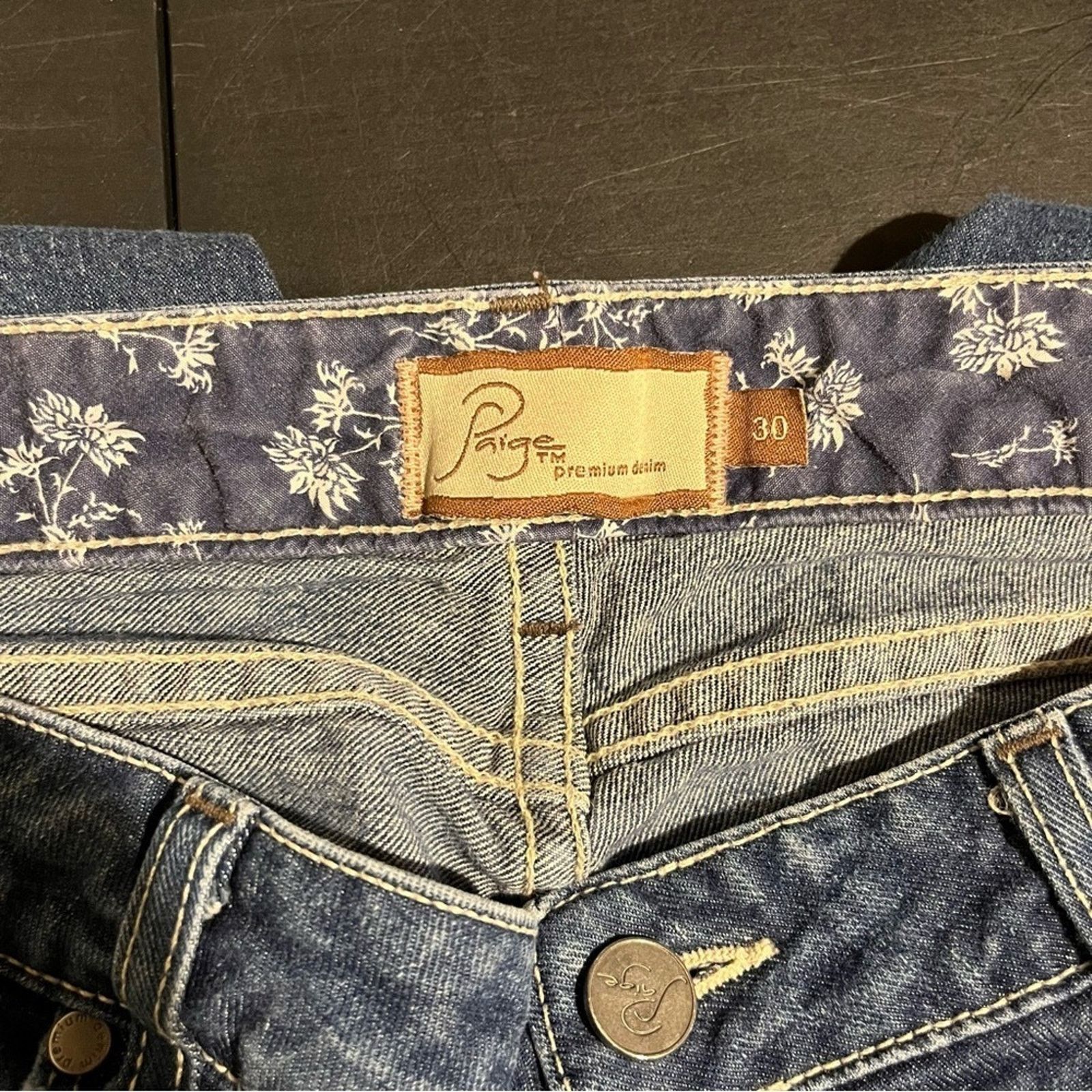 Paige Paige Premium Hollywood Hills Jeans Sz 30 Low Bootcut Size 30" / US 8 / IT 44 - 7 Thumbnail