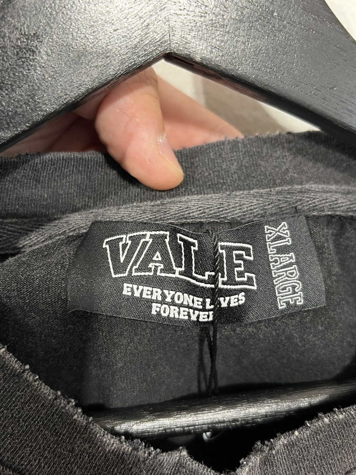 Vale Vale Poker Black Tee Size US XL / EU 56 / 4 - 4 Thumbnail