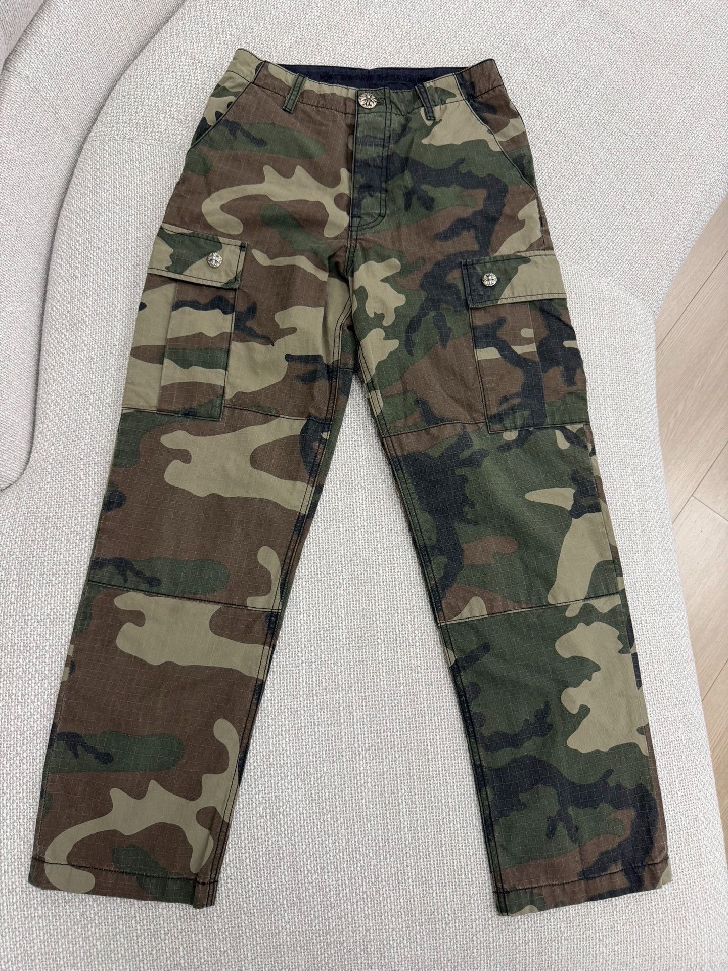 Chrome Hearts Chrome Hearts Camo Cargo Pants Size US 27 - 1 Thumbnail