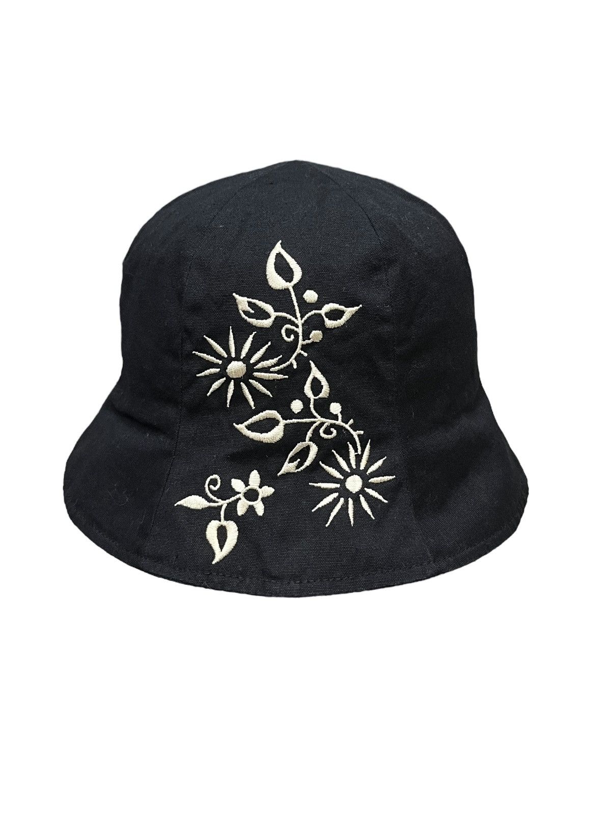 Anna Sui Vintage Anna Sui Floral Embroidered 7-Panel Bucket Hat Size ONE SIZE - 3 Thumbnail