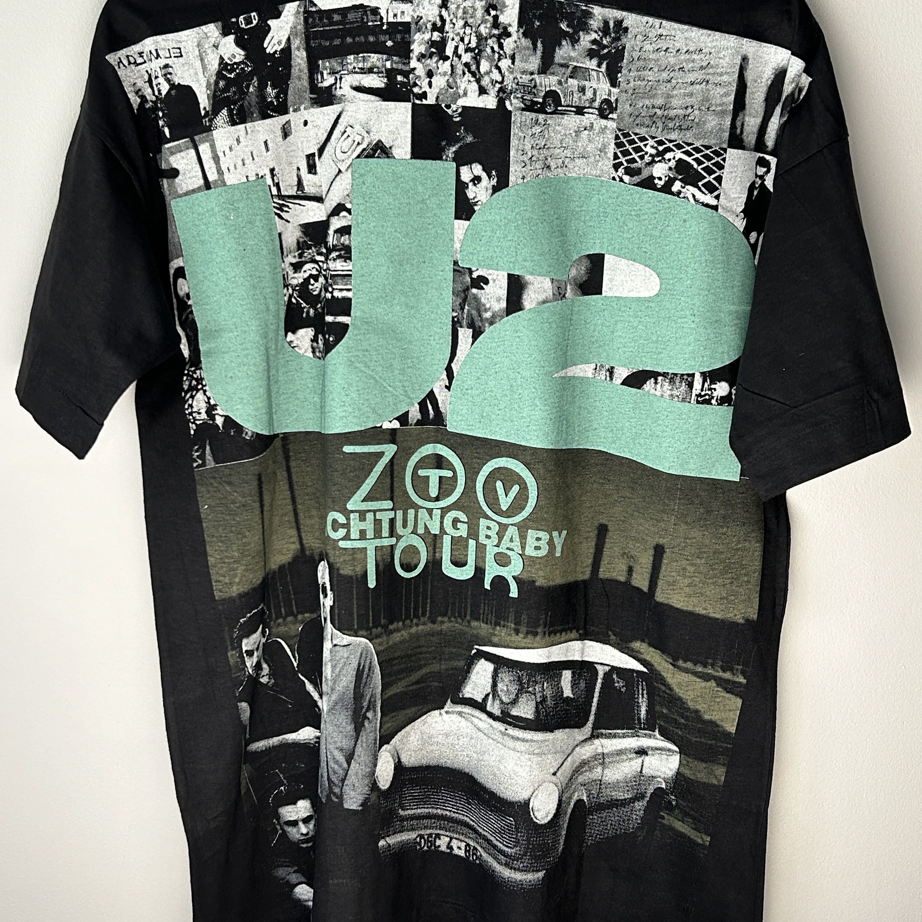 Band Tees Vintage U2 Achtung Baby 90’s Band T-shirt Size US XL / EU 56 / 4 - 4 Thumbnail
