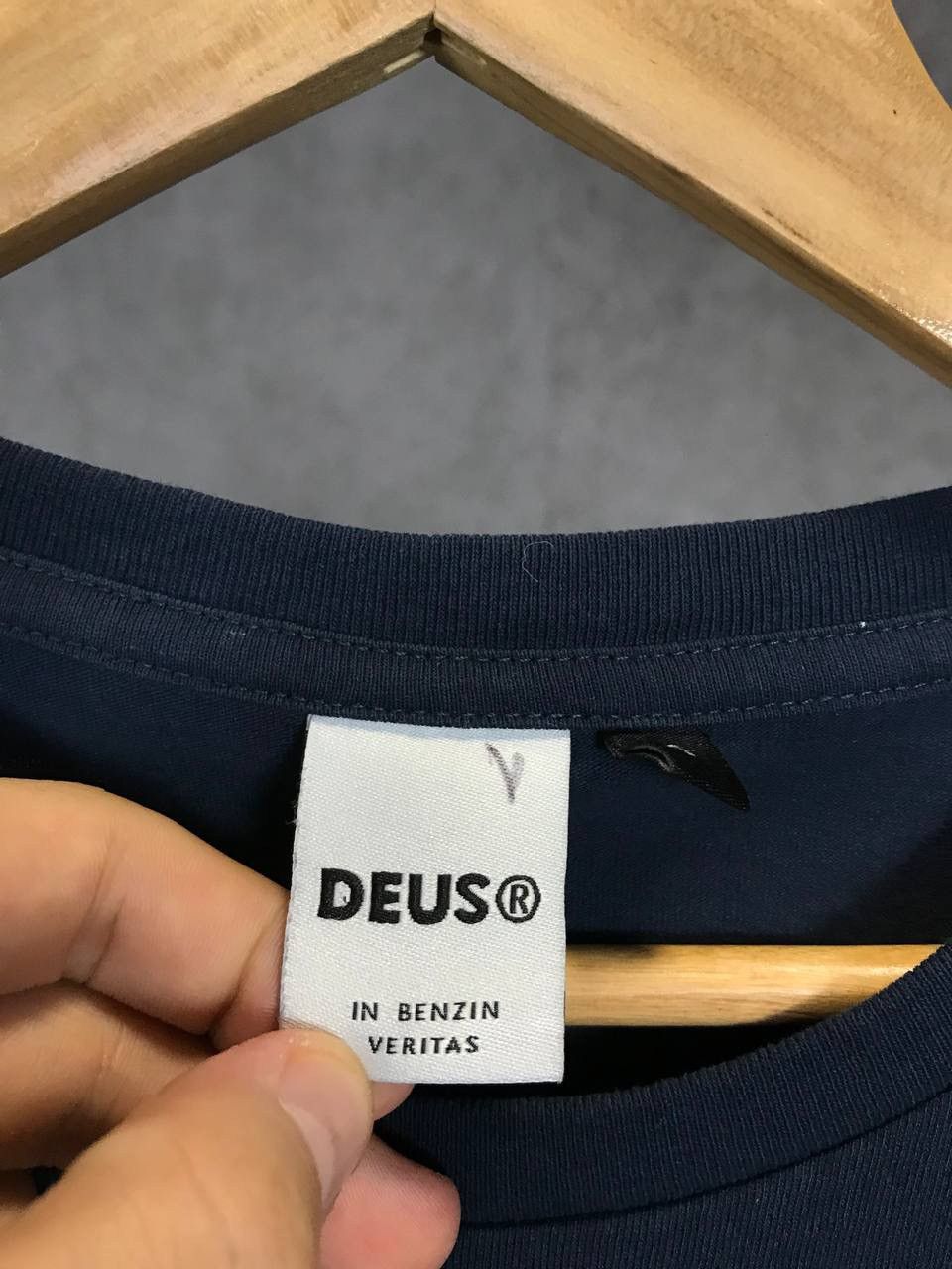 Deus Ex Machina Deus ex Machina designer logo tee Size US S / EU 44-46 / 1 - 3 Thumbnail