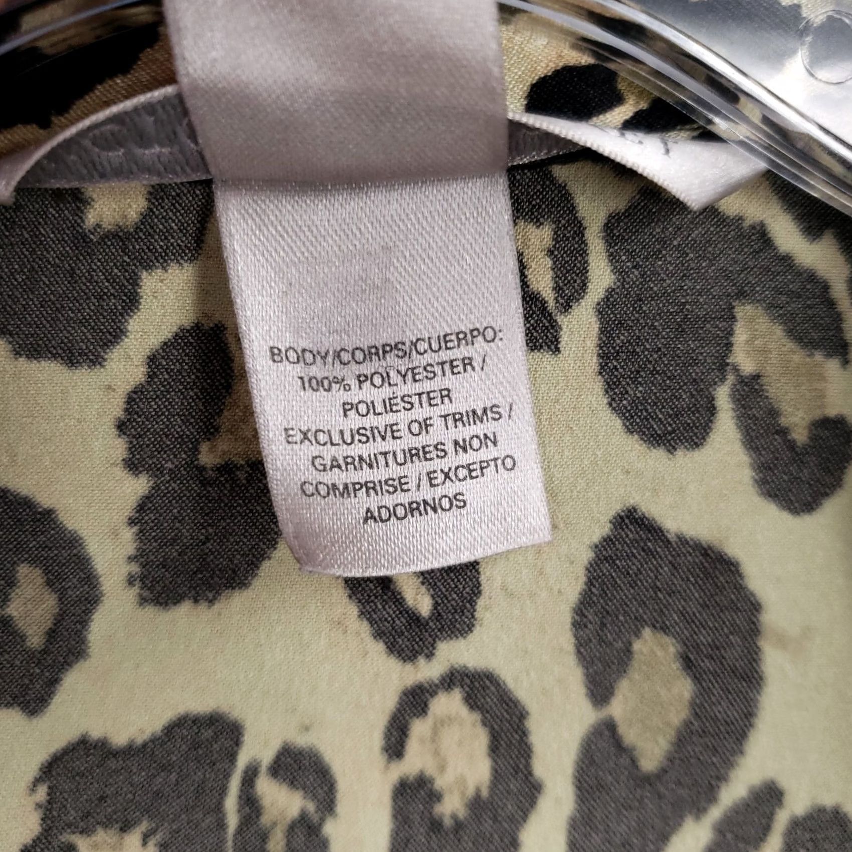 Victoria's Secret Victoria's Secret Pajama Top Womens L Beige Animal Print Lounge Sleepwear Size L / US 10 / IT 46 - 4 Thumbnail