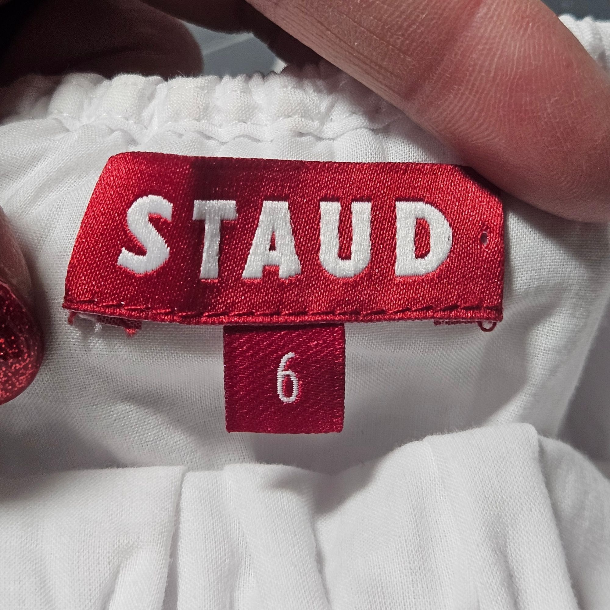 Staud EUC Staud Faye top White Smocked Peasant Blouse 6 Cottagecor Size M / US 6-8 / IT 42-44 - 4 Thumbnail