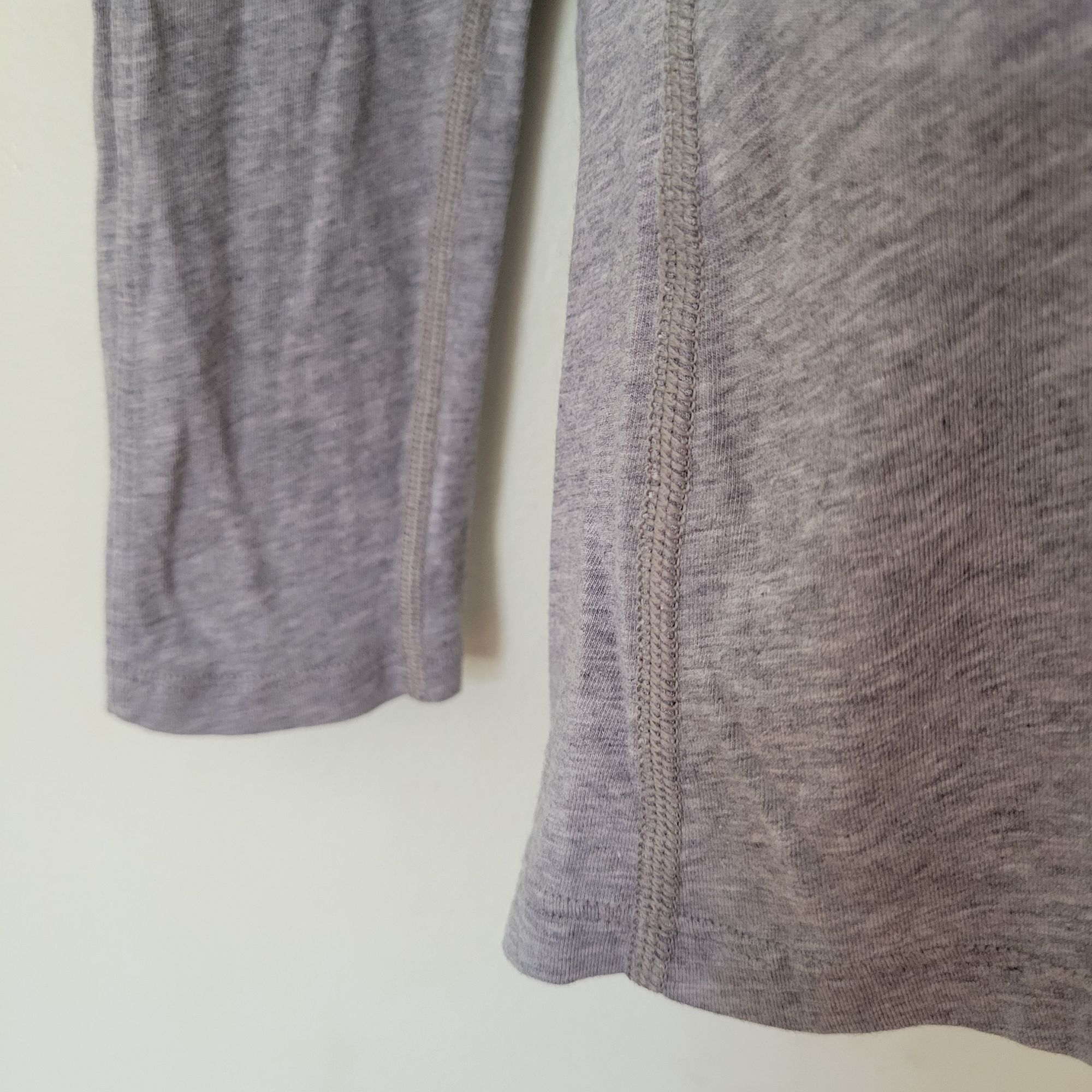 Lululemon Lululemon EMERALD Gray Long Sleeve Tee Top 4 Cotton Lightwei Size S / US 4 / IT 40 - 6 Thumbnail