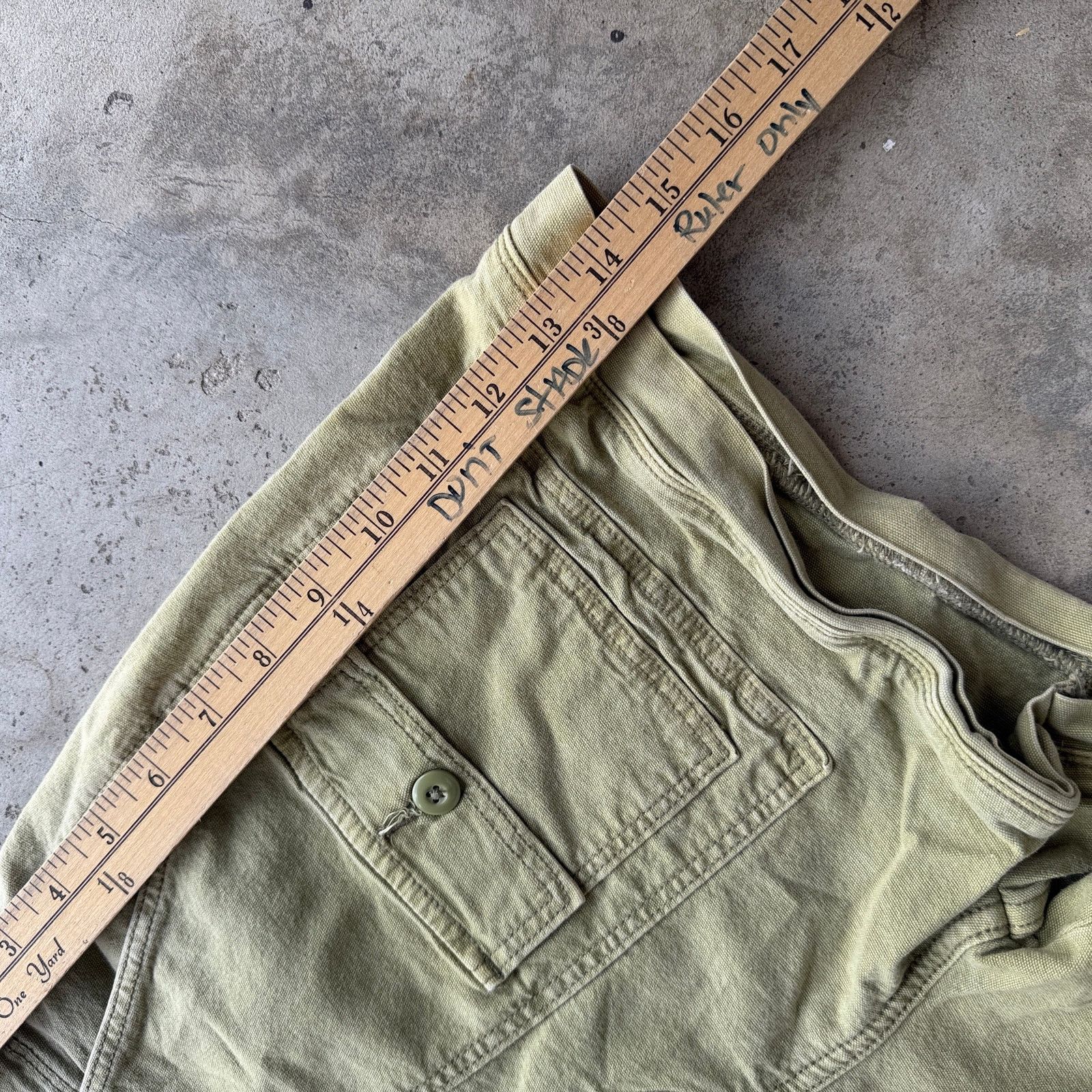 American Eagle Outfitters Vintage Y2K American Eagle Canvas Cargo Shorts Women’s 12 Size 34" / US 12 / IT 48 - 6 Thumbnail
