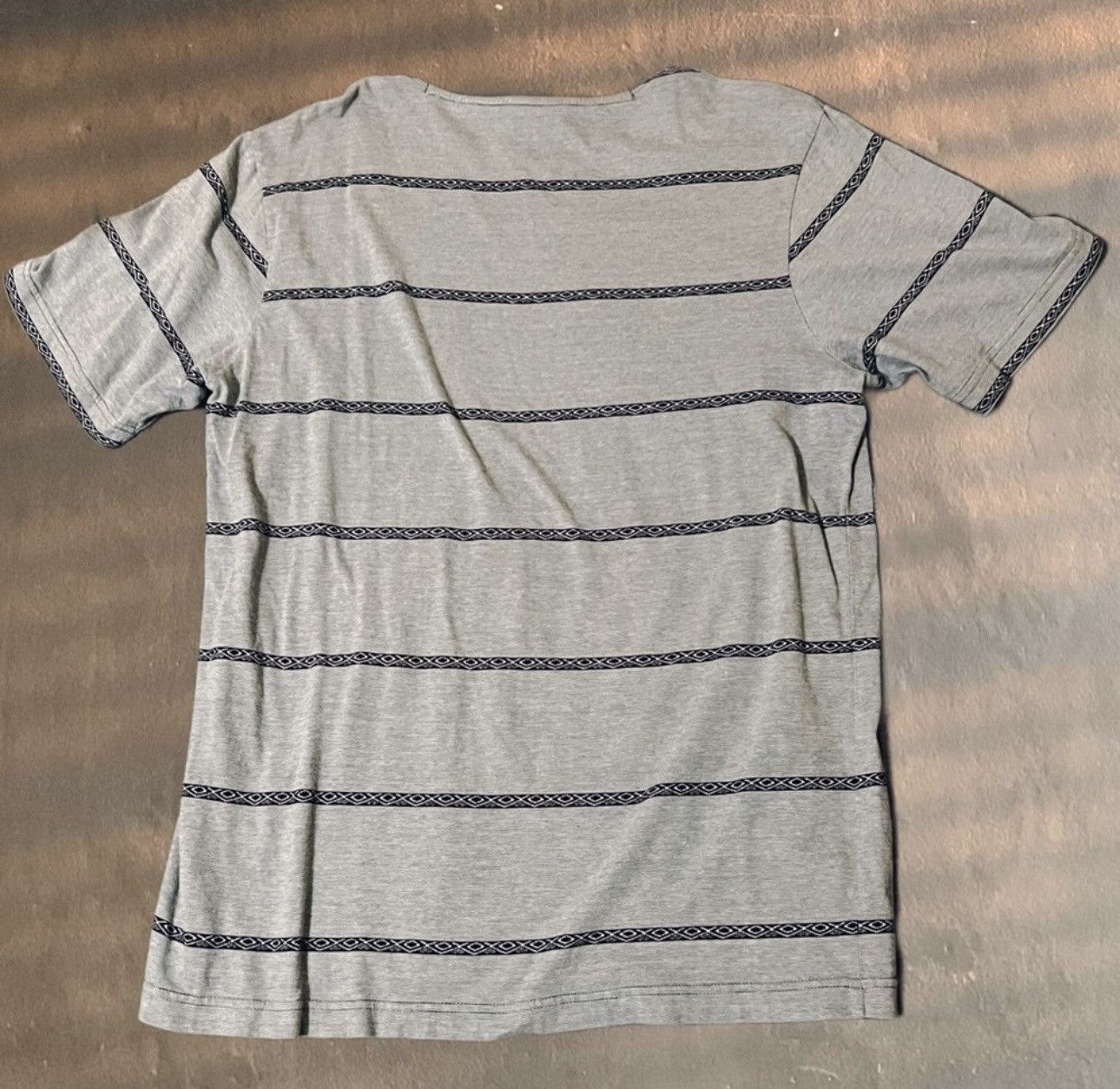 Vans Vans pocket striped skate oversized diamond tribal tee ftp Size US XL / EU 56 / 4 - 2 Thumbnail