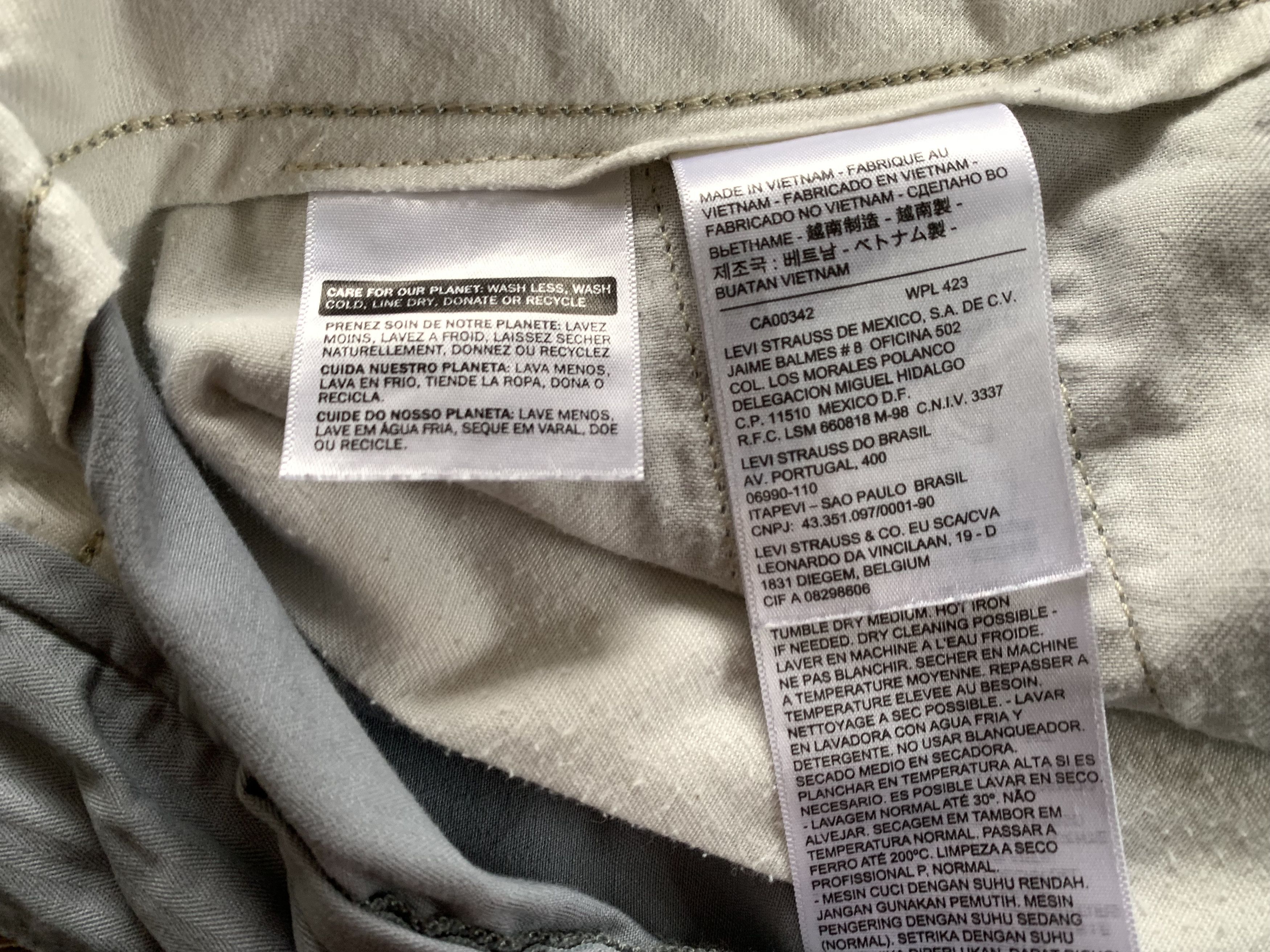 Levi's Levis Light Blue Cargo Shorts Size US 36 / EU 52 - 8 Thumbnail