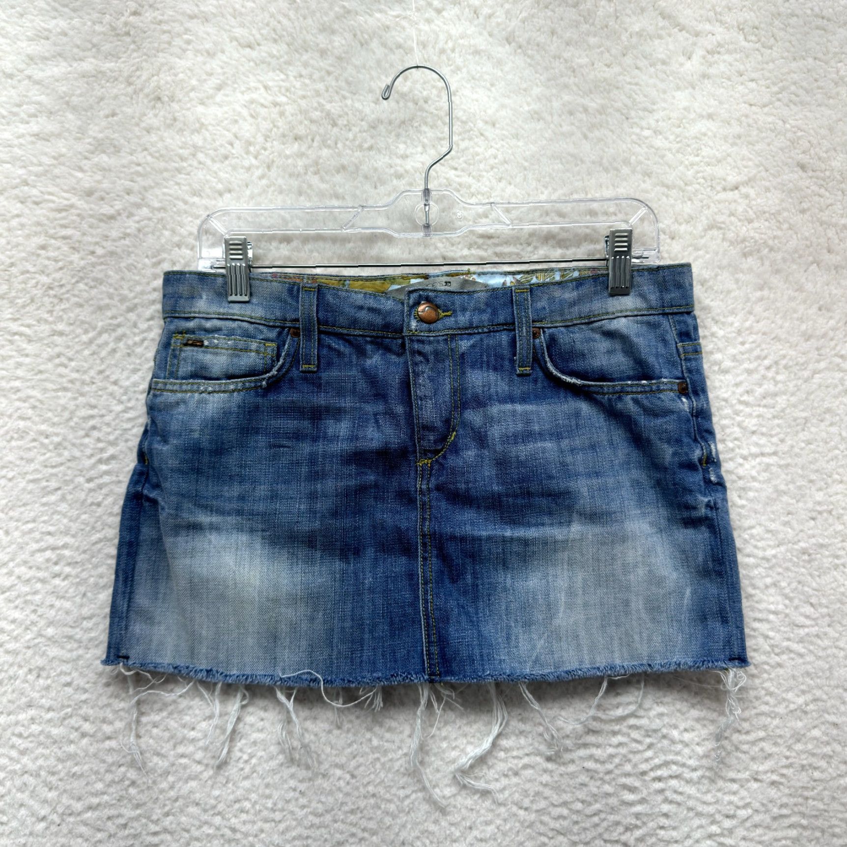 Vintage VINTAGE Joe's Jeans Denim Mini Skirt 10 29 Large Low Rise Distressed Blue Women's 90s Size 36" / US 14 / IT 50 - 2 Thumbnail